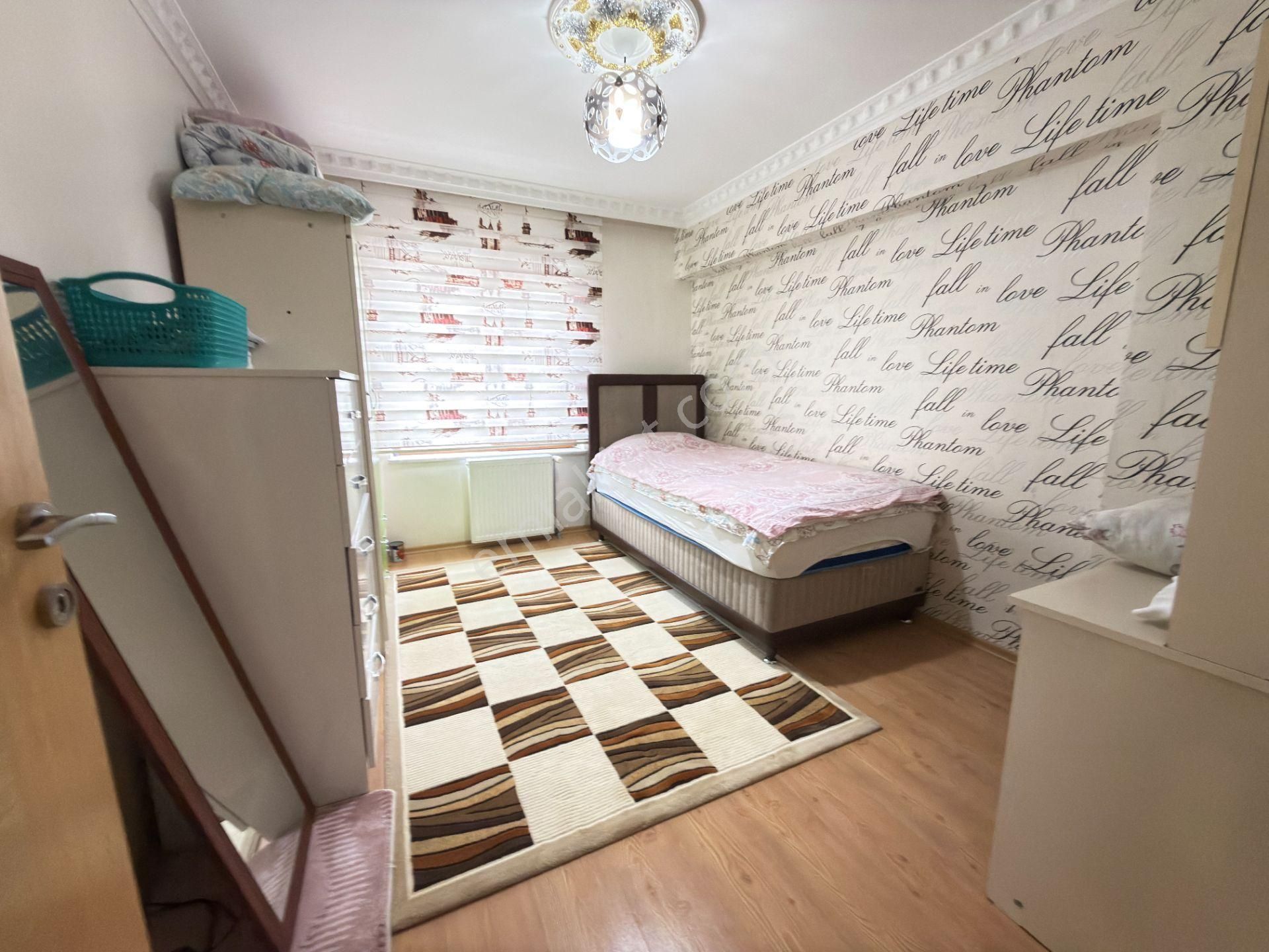 İmir Emlak'tan Merkezi Konumda 4+1 Satılık Daire - Görsel 8