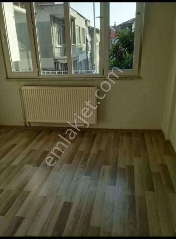 🏡 Kıbrıs Şehitler Caddesinde Yenilenmiş 3+1 – Çift Balkonlu - Görsel 2