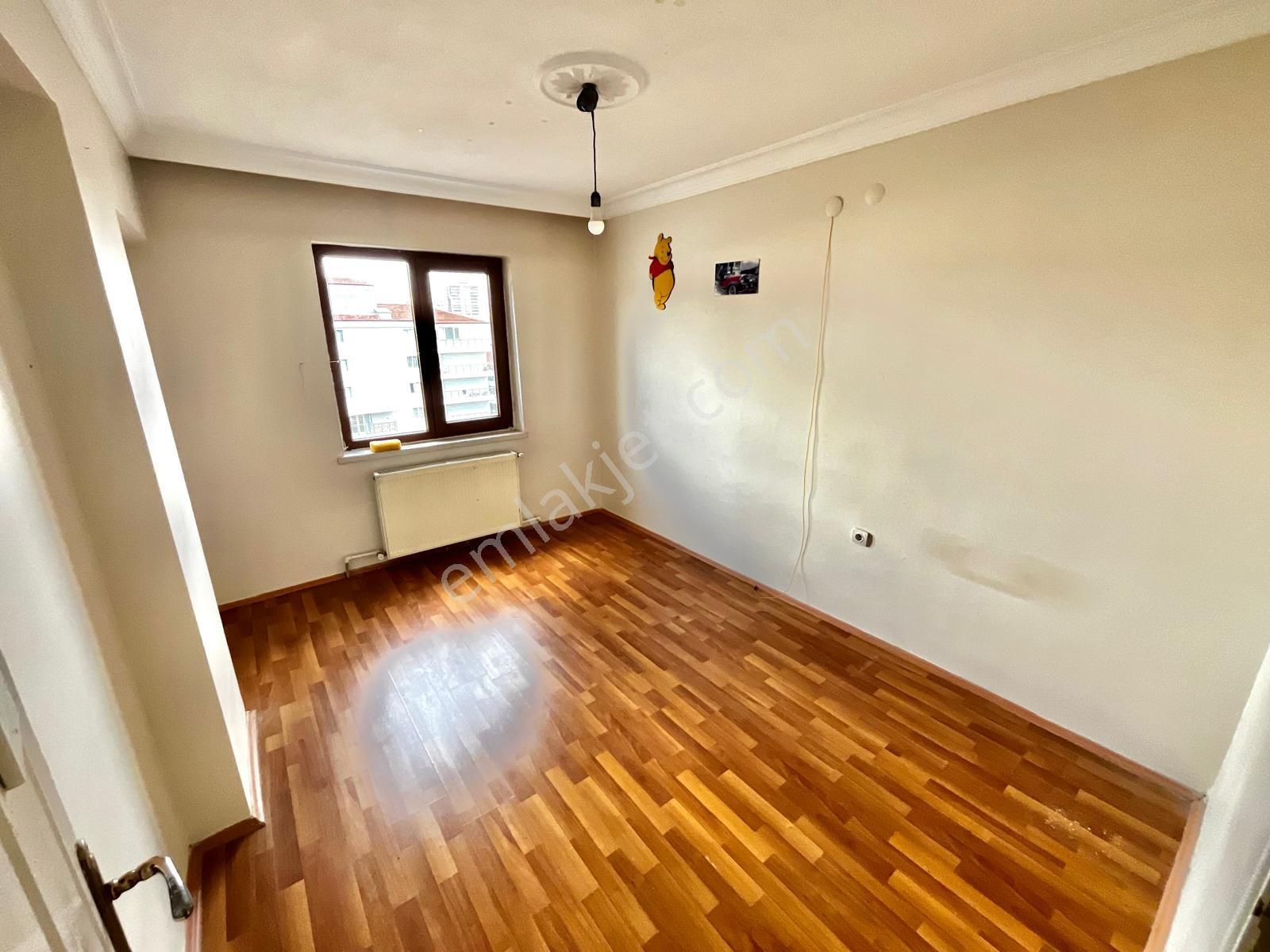 Karapürçek'te Külliye Yakınında Önü Açık 3+1 Çift Balkonlu Satılık Daire !! - Görsel 24