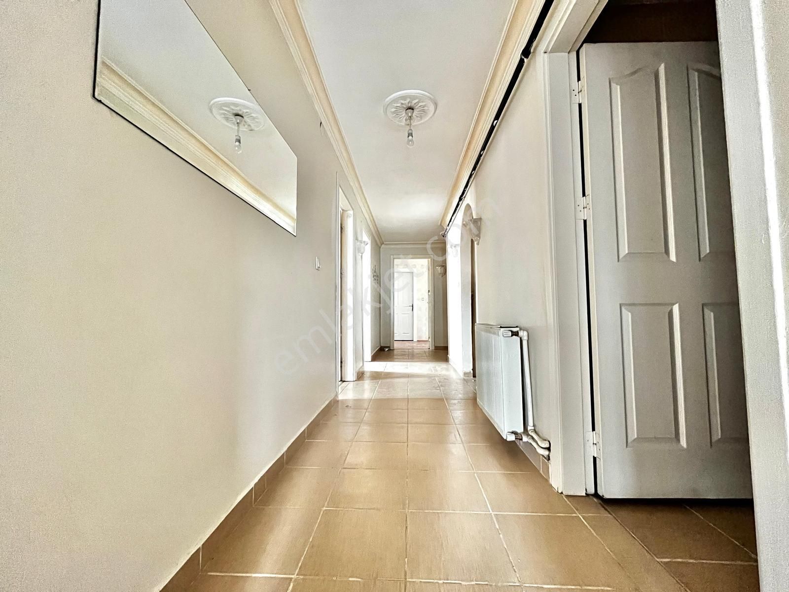 Karapürçek'te Külliye Yakınında Önü Açık 3+1 Çift Balkonlu Satılık Daire !! - Görsel 15