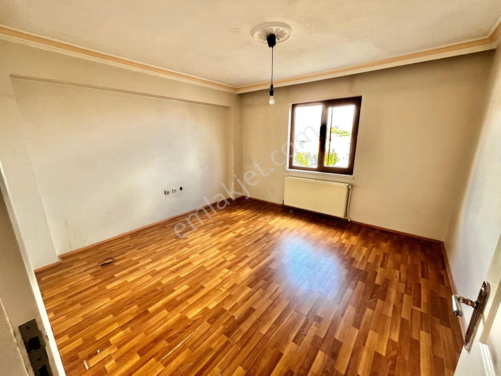 Karapürçek'te Külliye Yakınında Önü Açık 3+1 Çift Balkonlu Satılık Daire !! - Görsel 17