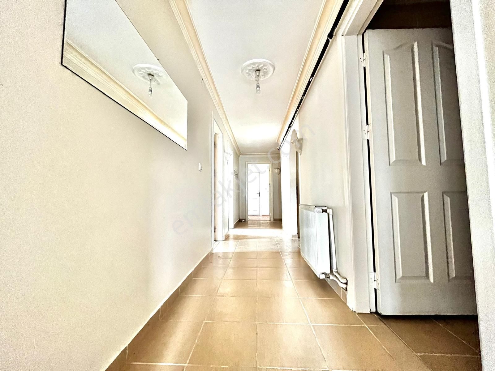 Karapürçek'te Külliye Yakınında Önü Açık 3+1 Çift Balkonlu Satılık Daire !! - Görsel 9