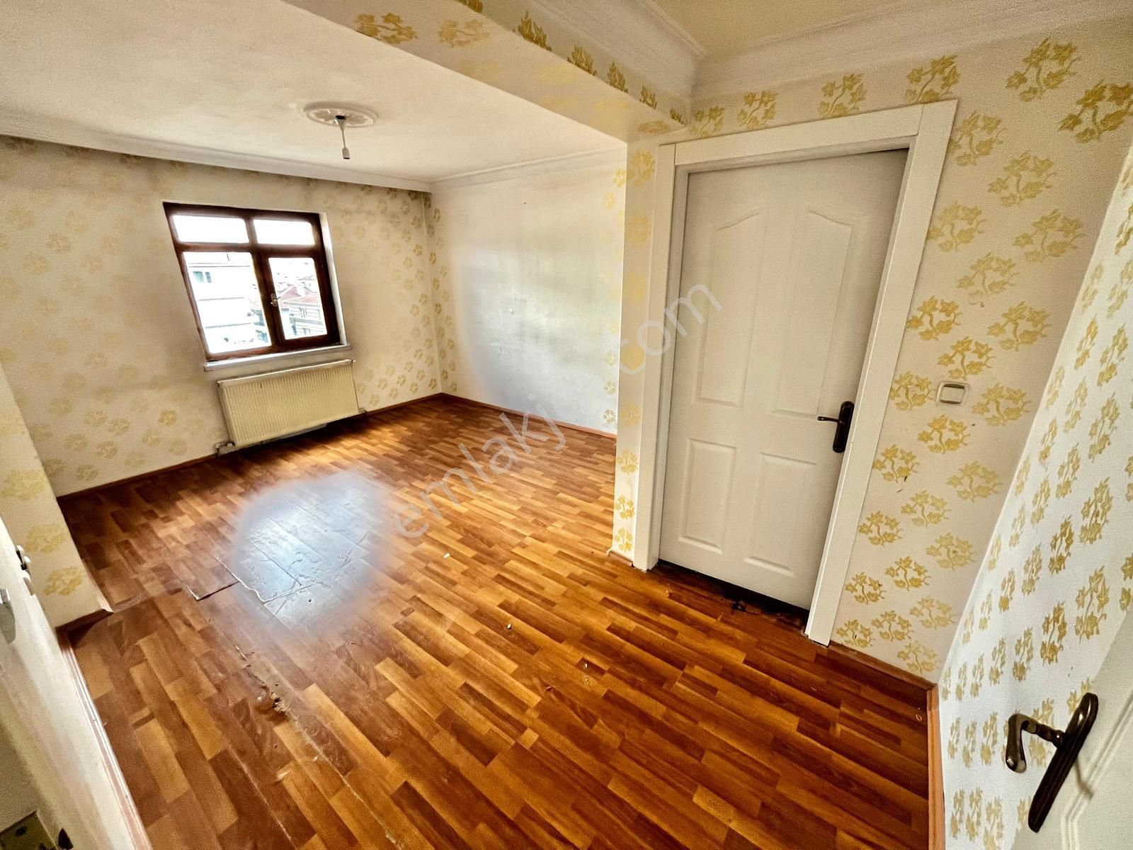 Karapürçek'te Külliye Yakınında Önü Açık 3+1 Çift Balkonlu Satılık Daire !! - Görsel 21