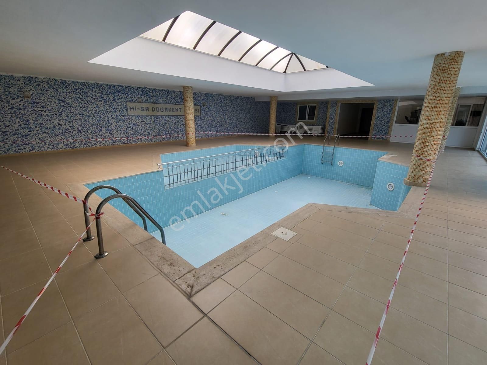 1+1 Eşyalı Satılık Daire Site İçinde Full Aktiviteli Avsallar Alanya - Görsel 26