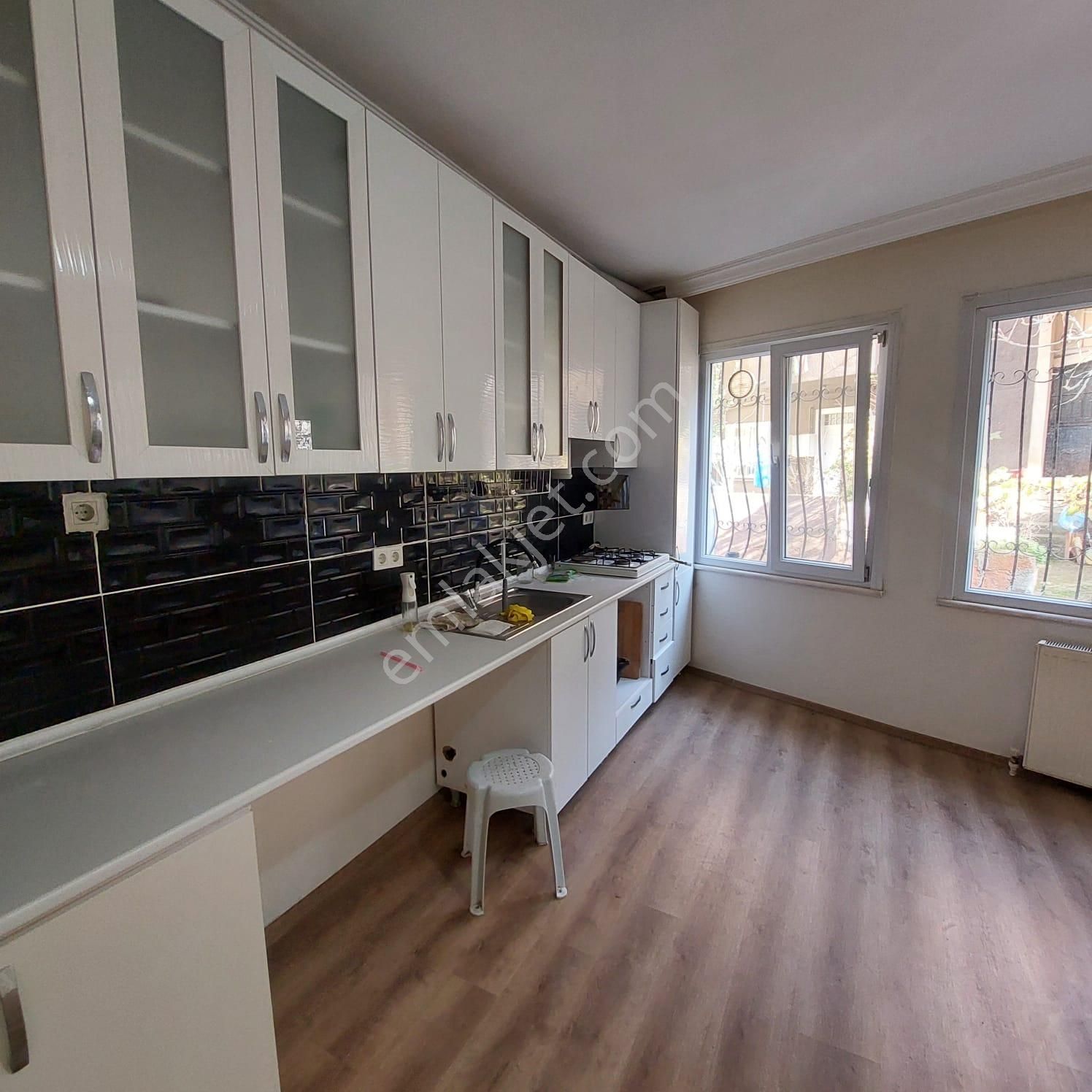 Tarabya Sahile Ulaşıma Yakın Merkezi Bölge 1+1 Satılık Bahçeli Müstakil Ev - Görsel 30