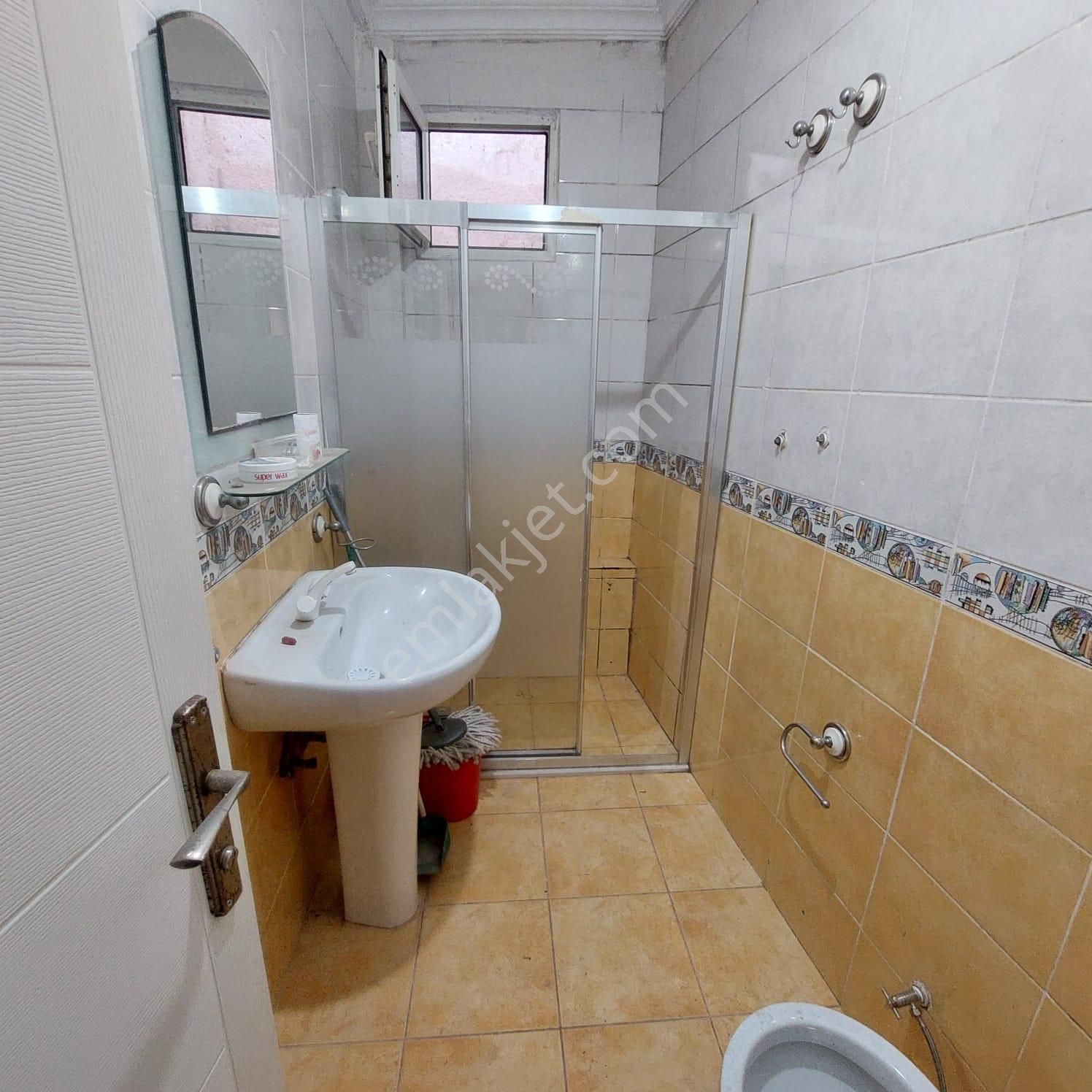 Tarabya Sahile Ulaşıma Yakın Merkezi Bölge 1+1 Satılık Bahçeli Müstakil Ev - Görsel 28