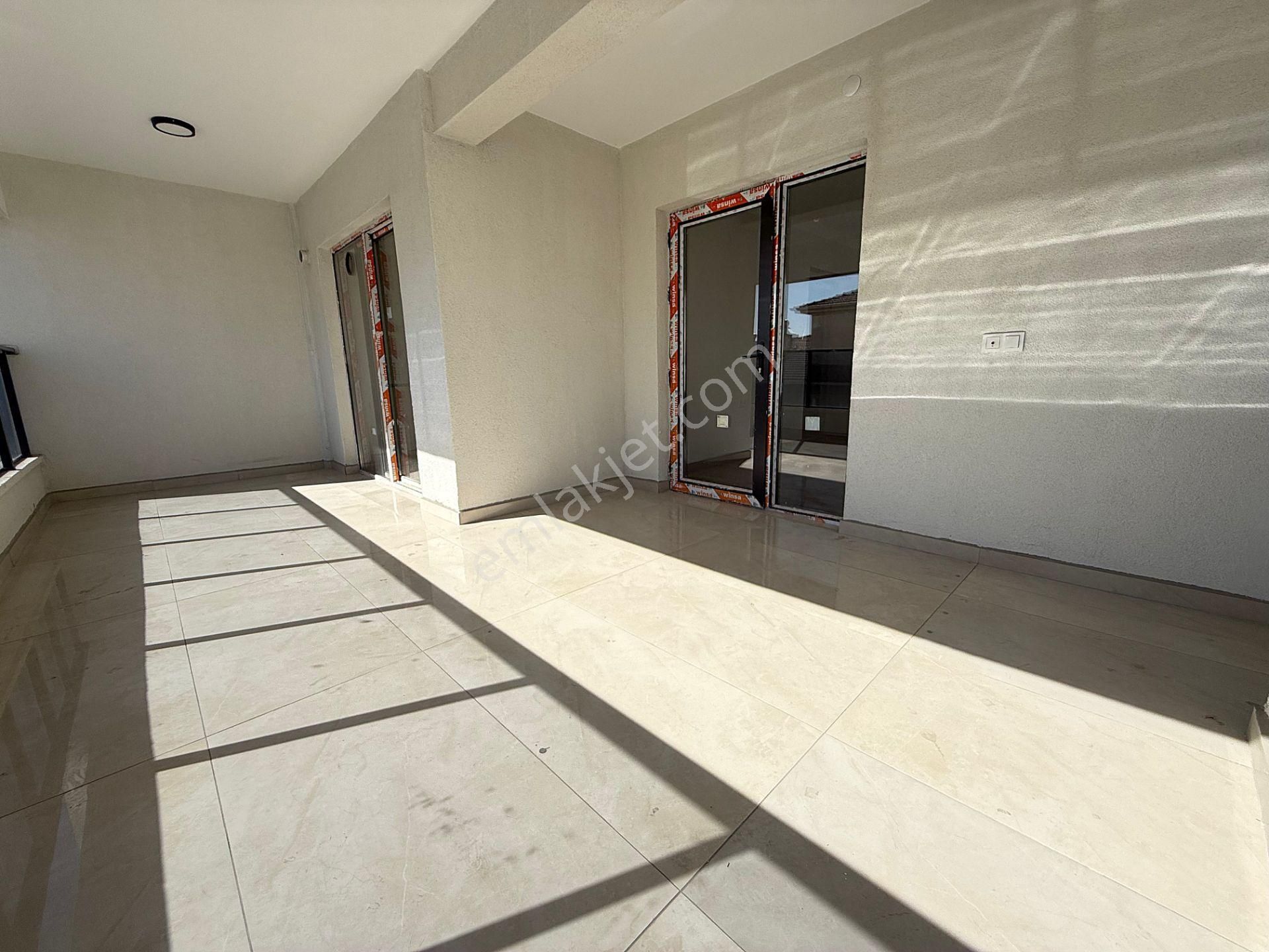 Kayalar'da Sıfır Binada Lüxs Yapılı Site İçerisinde 4+1 Daire - Görsel 8