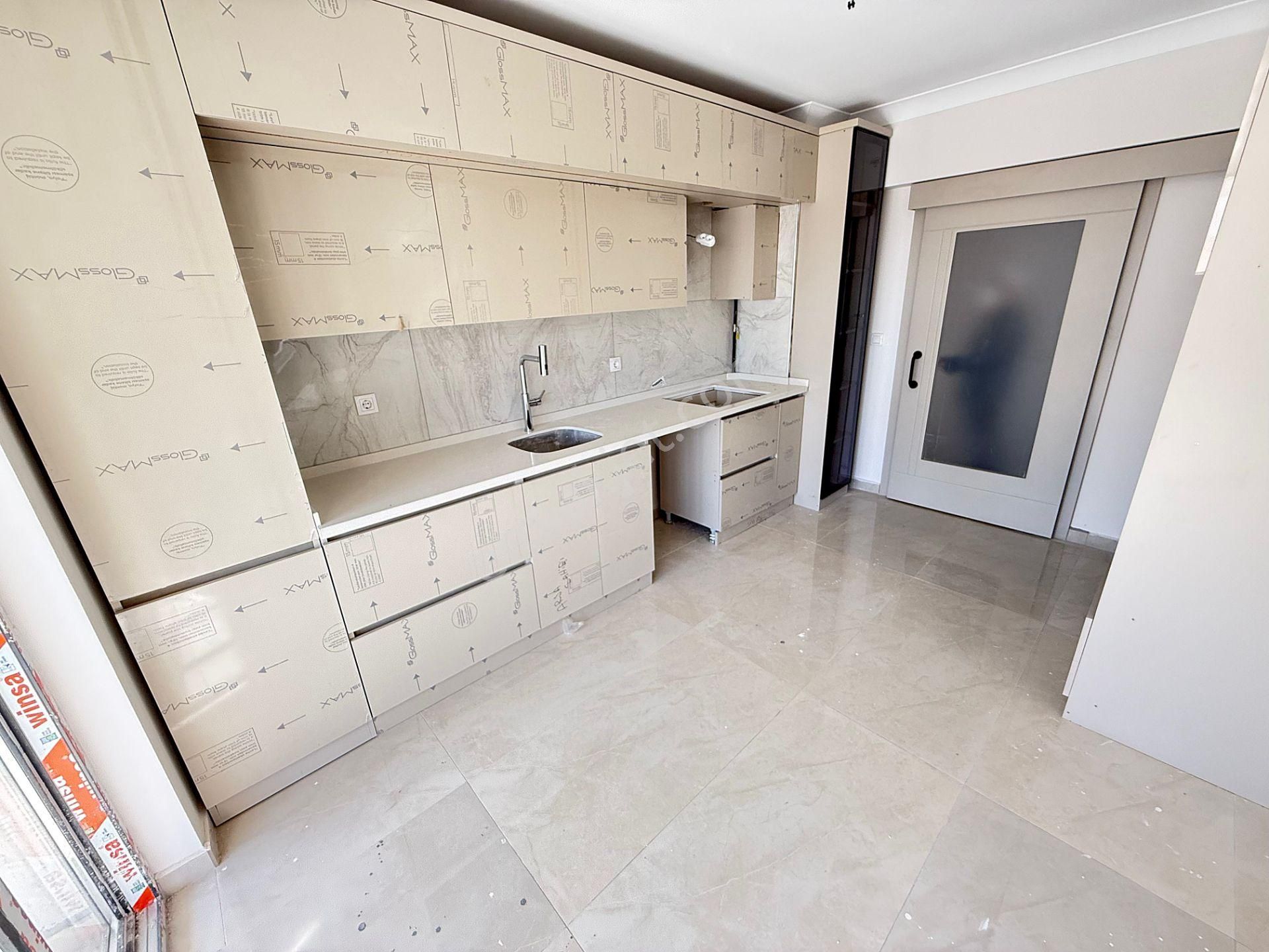 Kayalar'da Sıfır Binada Lüxs Yapılı Site İçerisinde 4+1 Daire - Görsel 3