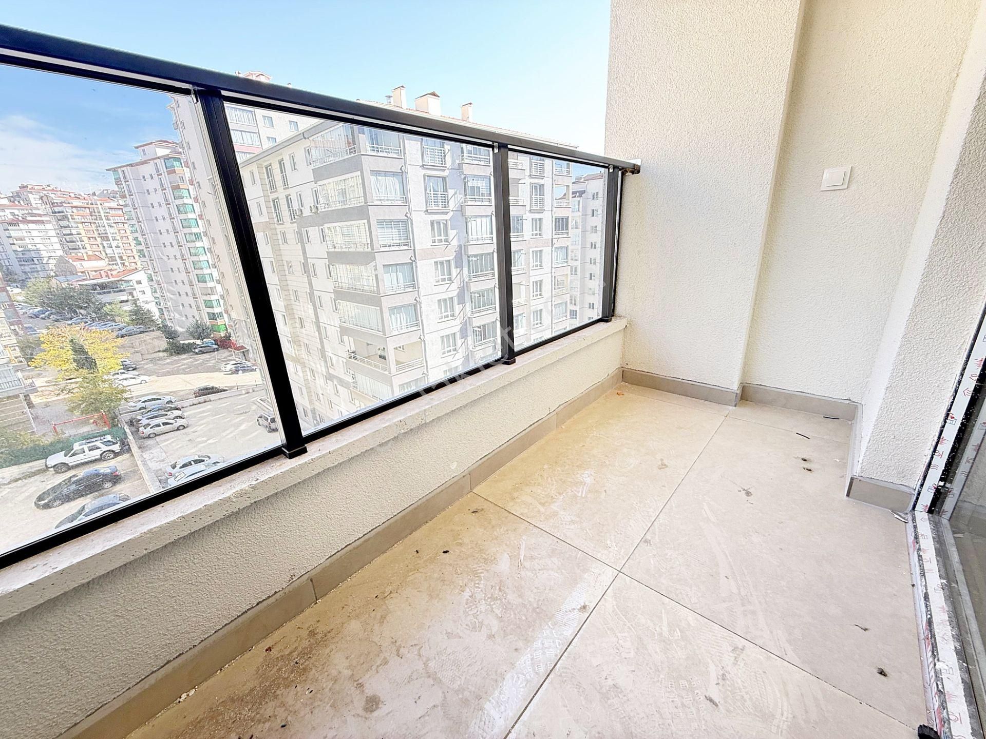 Kayalar'da Sıfır Binada Lüxs Yapılı Site İçerisinde 4+1 Daire - Görsel 23