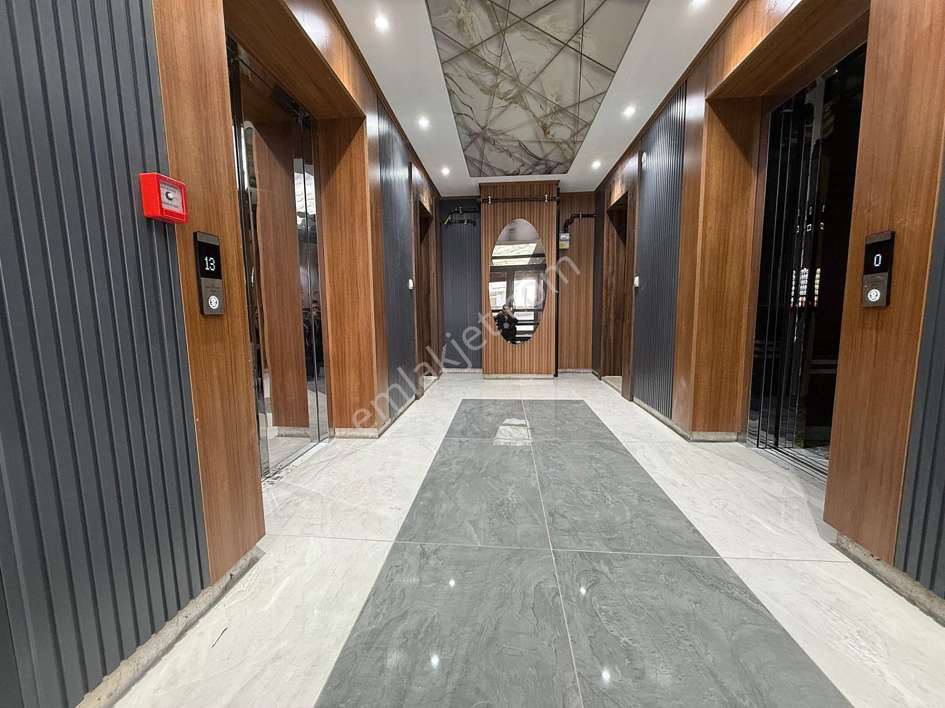 Kayalar'da Sıfır Binada Lüxs Yapılı Site İçerisinde 4+1 Daire - Görsel 31