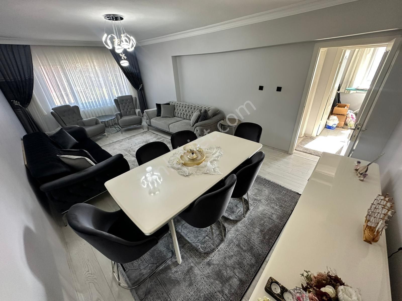 Tandoğan Mh 3+1 Katta Asansörlü Full Yapılı Köşe Başı Daireee - Görsel 9