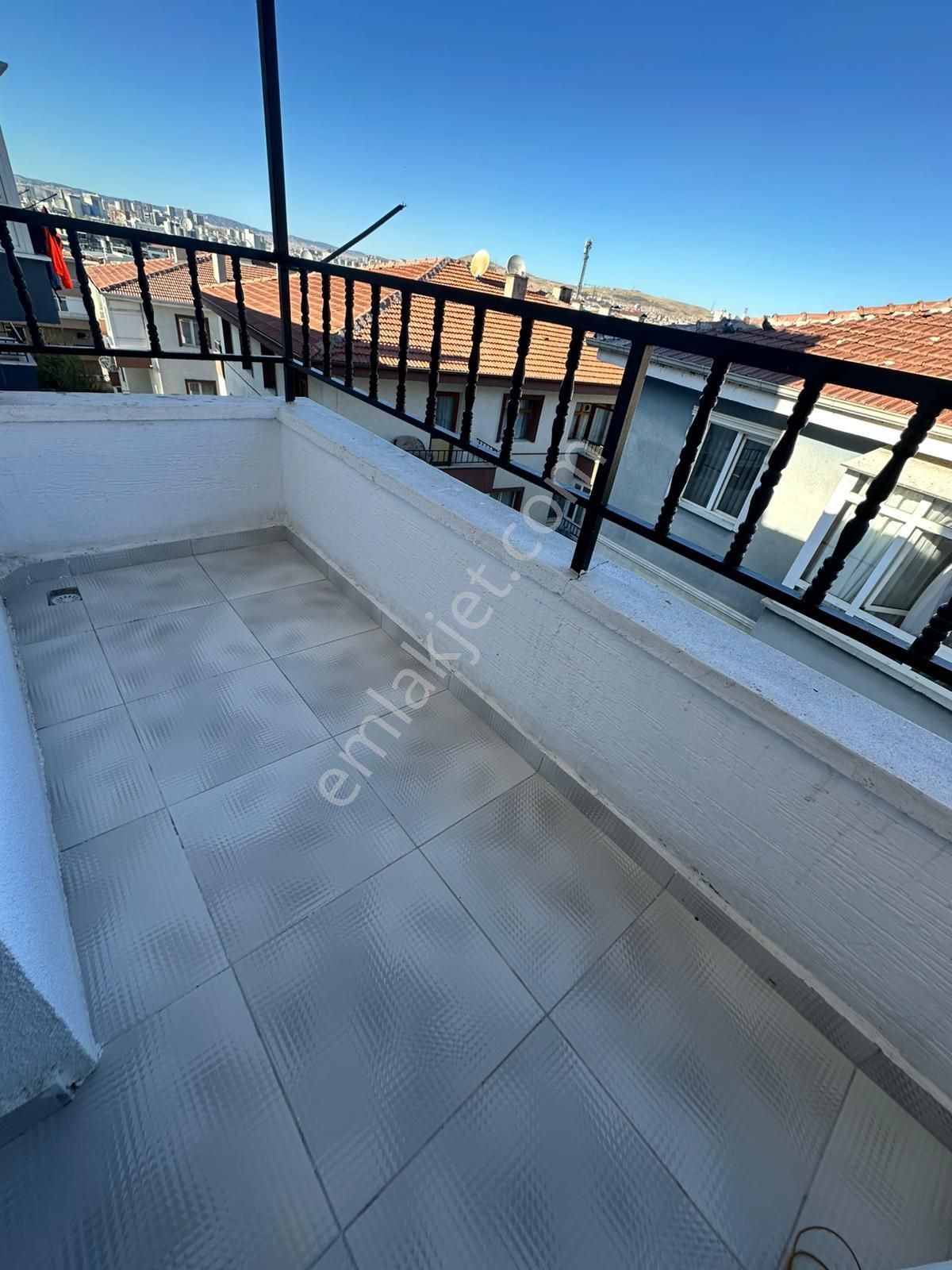 Tandoğan Mh 3+1 Katta Asansörlü Full Yapılı Köşe Başı Daireee - Görsel 31