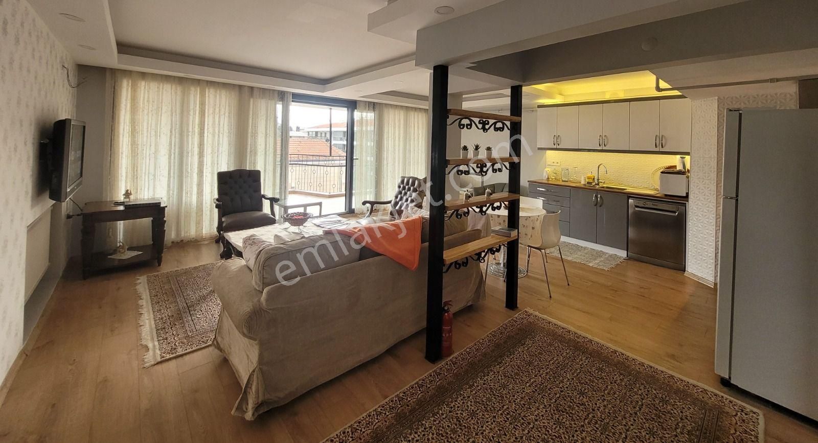 Teraslı, 2 Banyolu, Tam Eşyalı, Aydınlık, Konforlu daire - Görsel 11