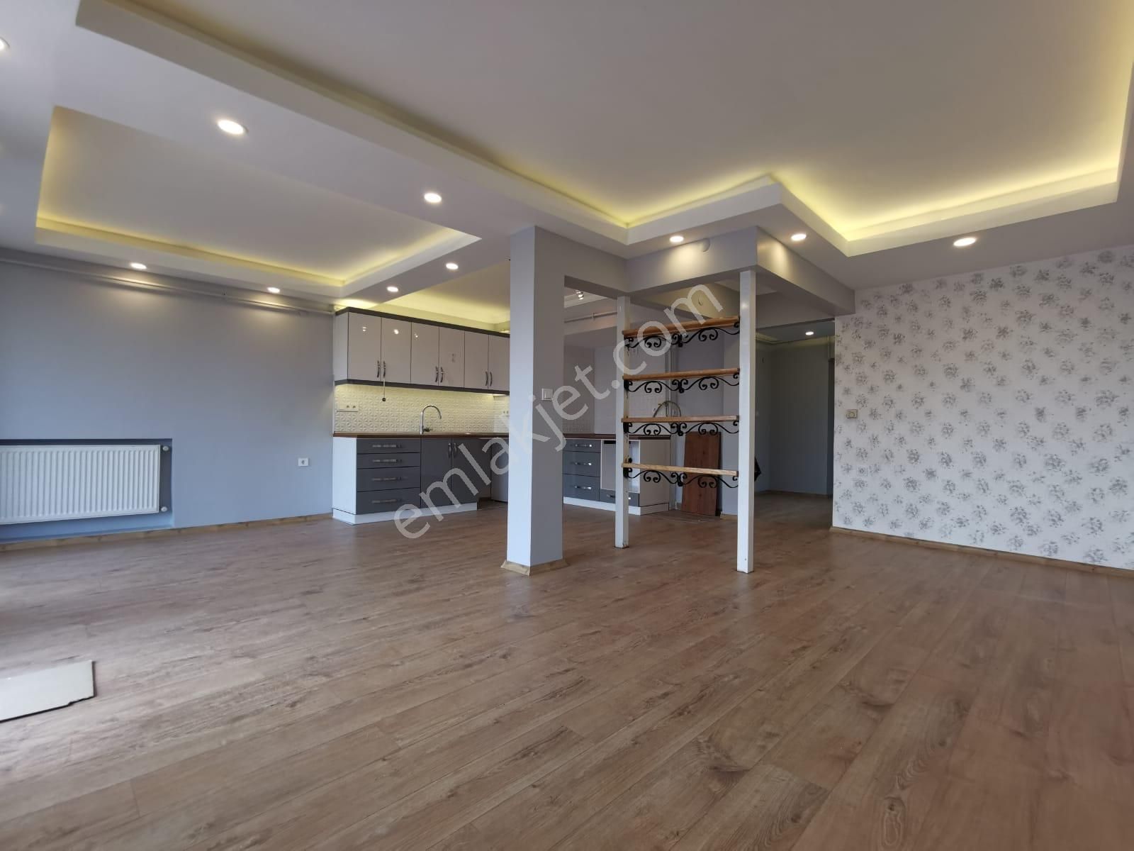 Teraslı, 2 Banyolu, Tam Eşyalı, Aydınlık, Konforlu daire - Görsel 3