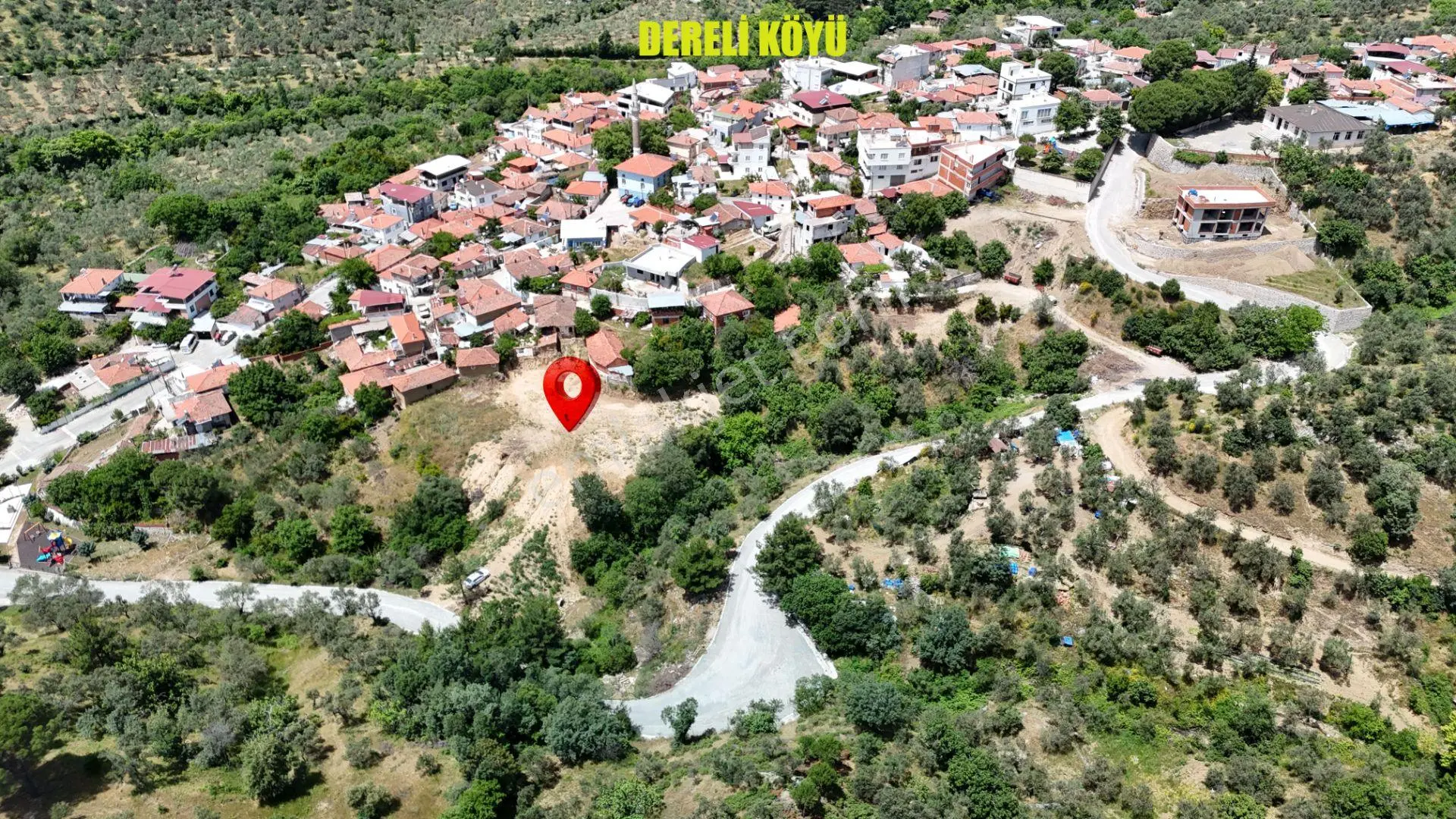 Vitrinden Derelide 2558 M2 %40 2 Kat İmarlı Arsa - Görsel 2