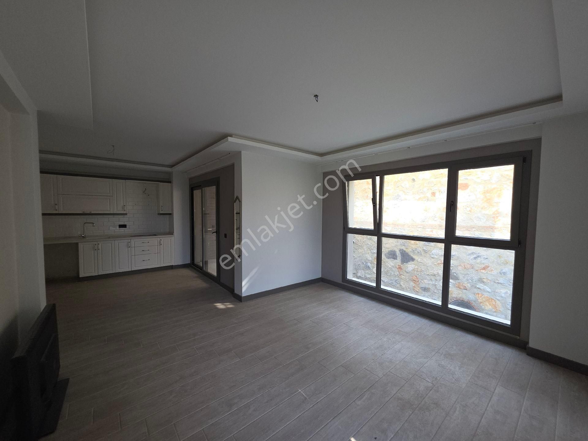 Kuşadası Satılık Sıfır 2+1 Daire - Görsel 6