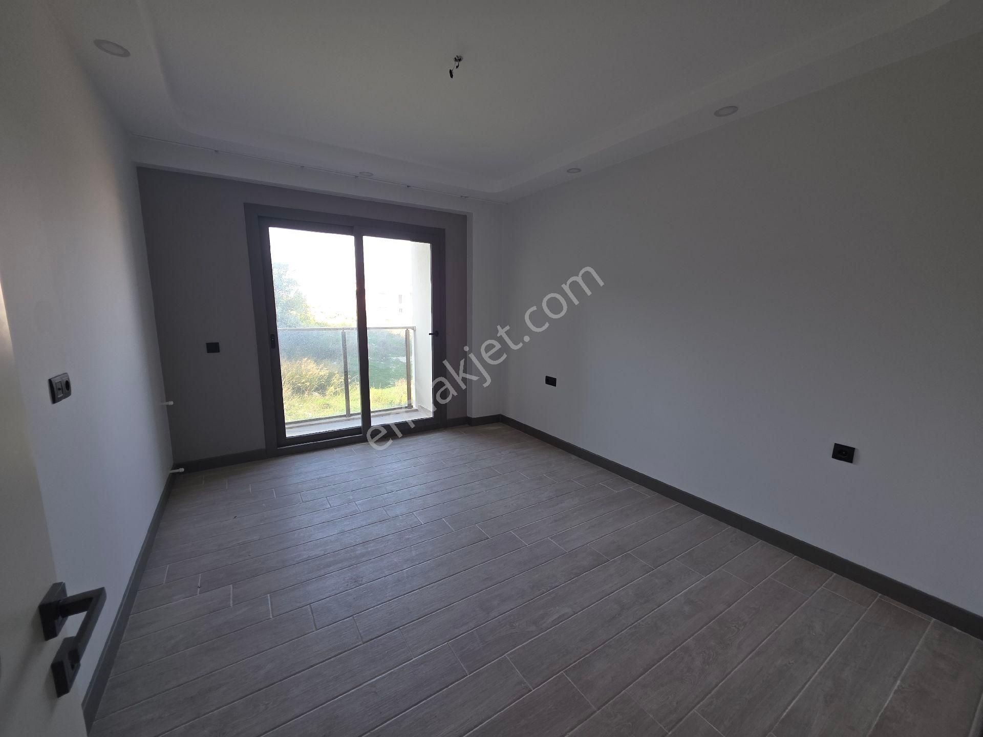 Kuşadası Satılık Sıfır 2+1 Daire - Görsel 14