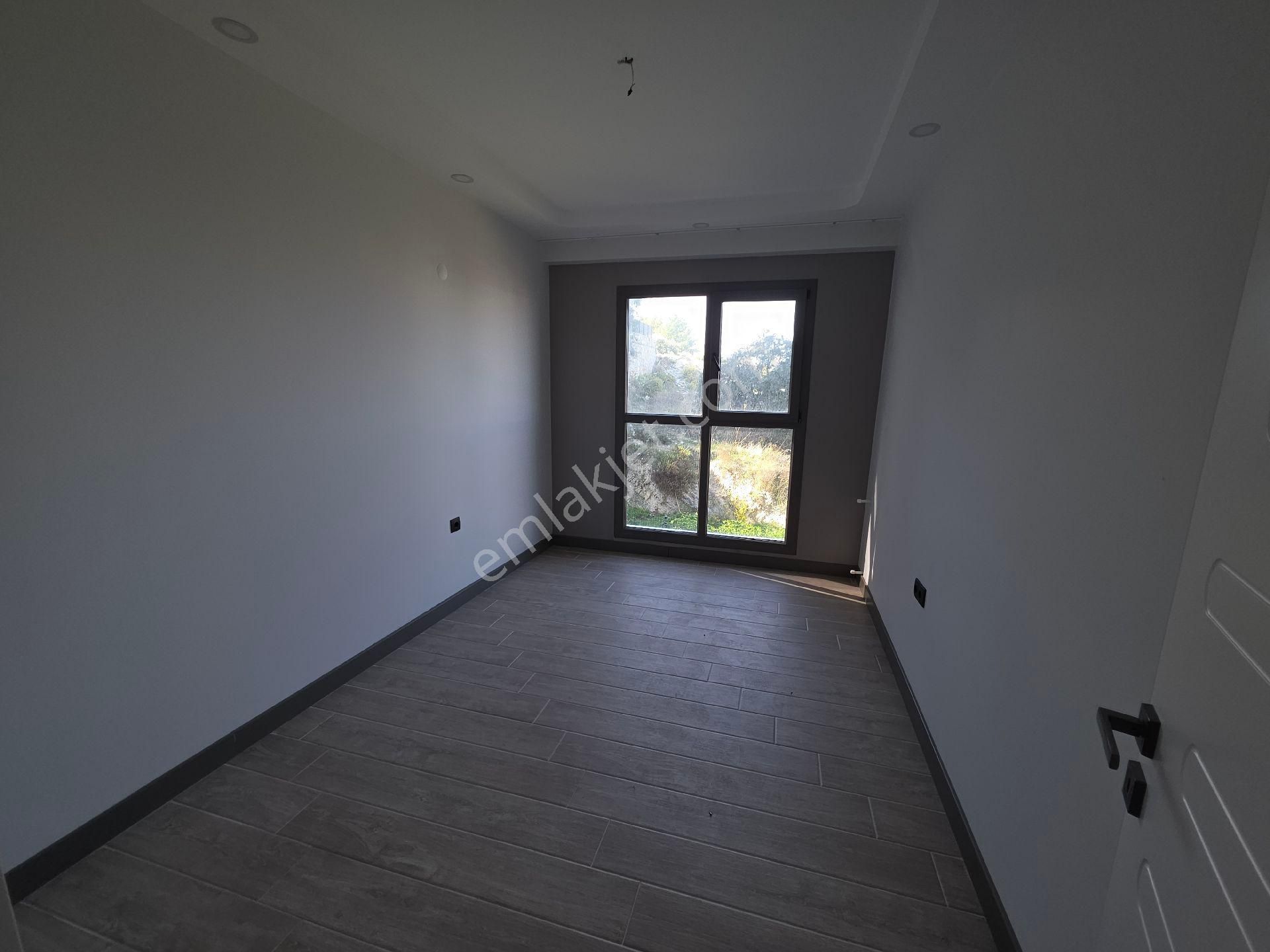 Kuşadası Satılık Sıfır 2+1 Daire - Görsel 11