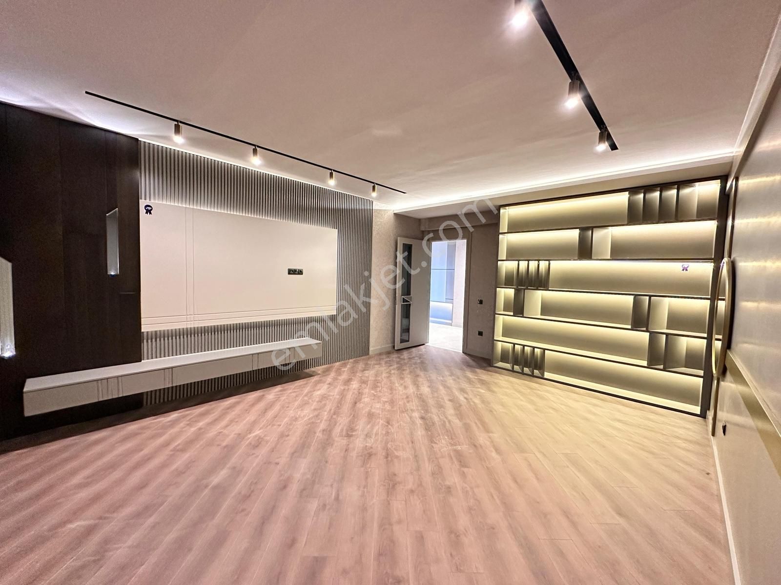 Osmangazi'de 4,5+1 300 M² Lüx Daire .! - Görsel 19