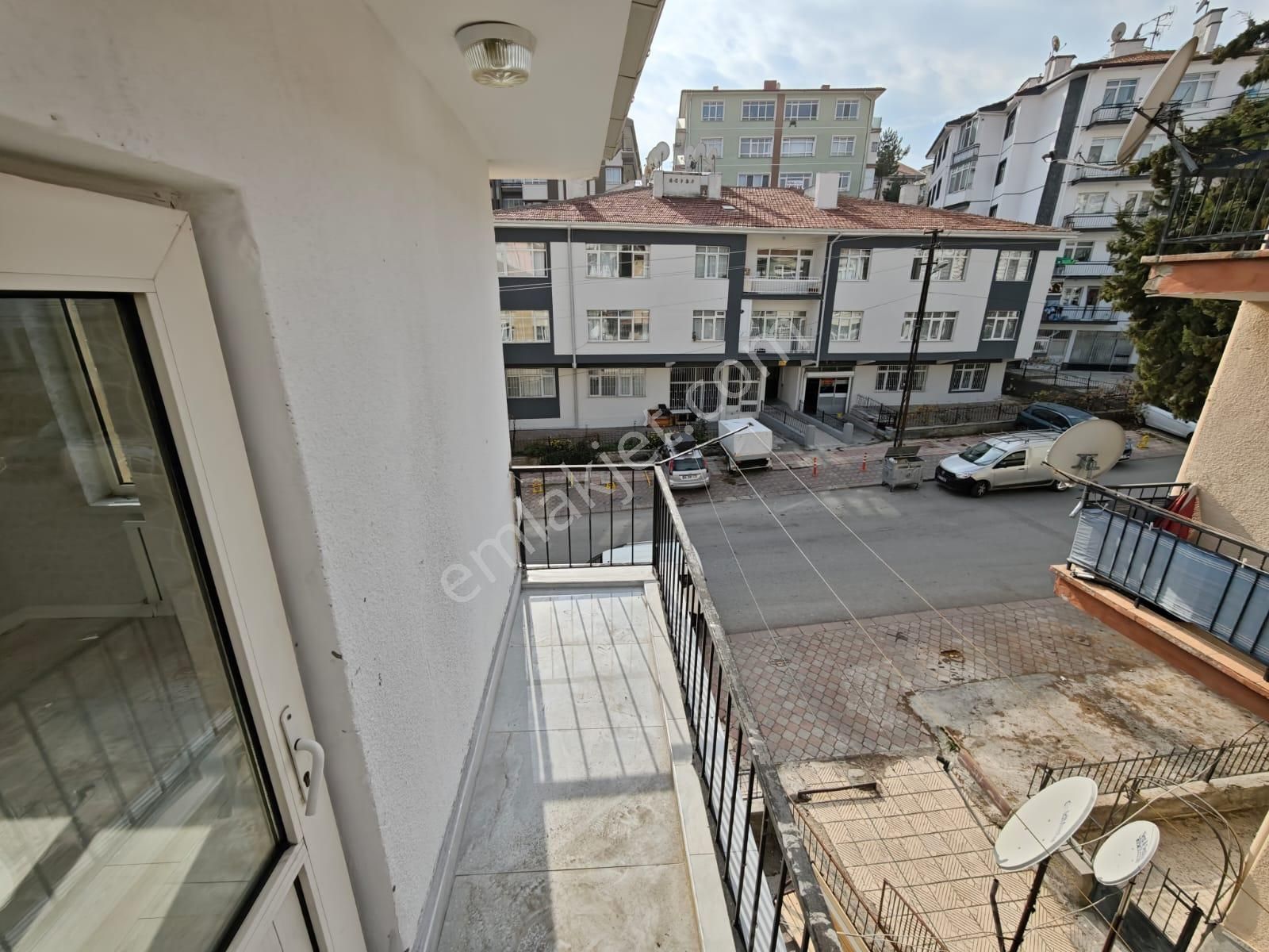 İncirli'de 3+1 120m2 Full Yapılı Katta İskanlı Fırsat !! - Görsel 16