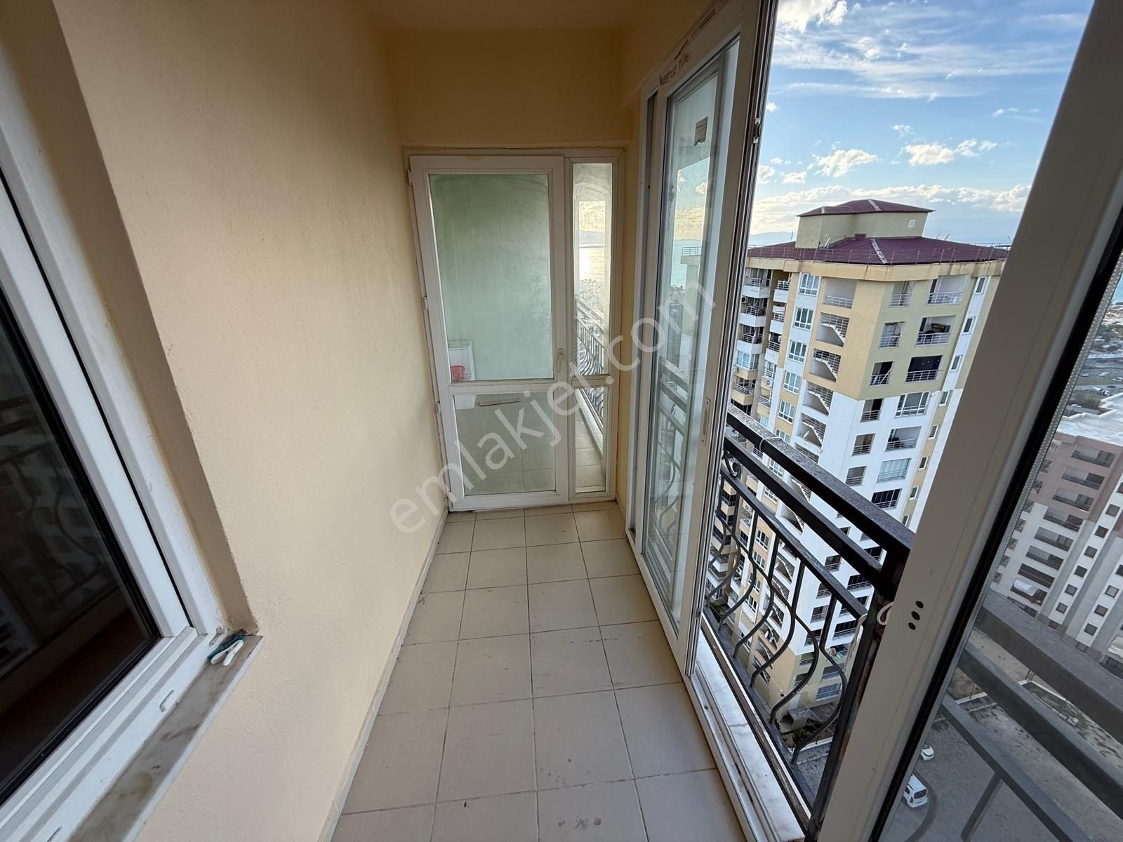 Albatros Sitesi Ful Deniz Manzaralı 2+1 90m2 Daire - Görsel 21