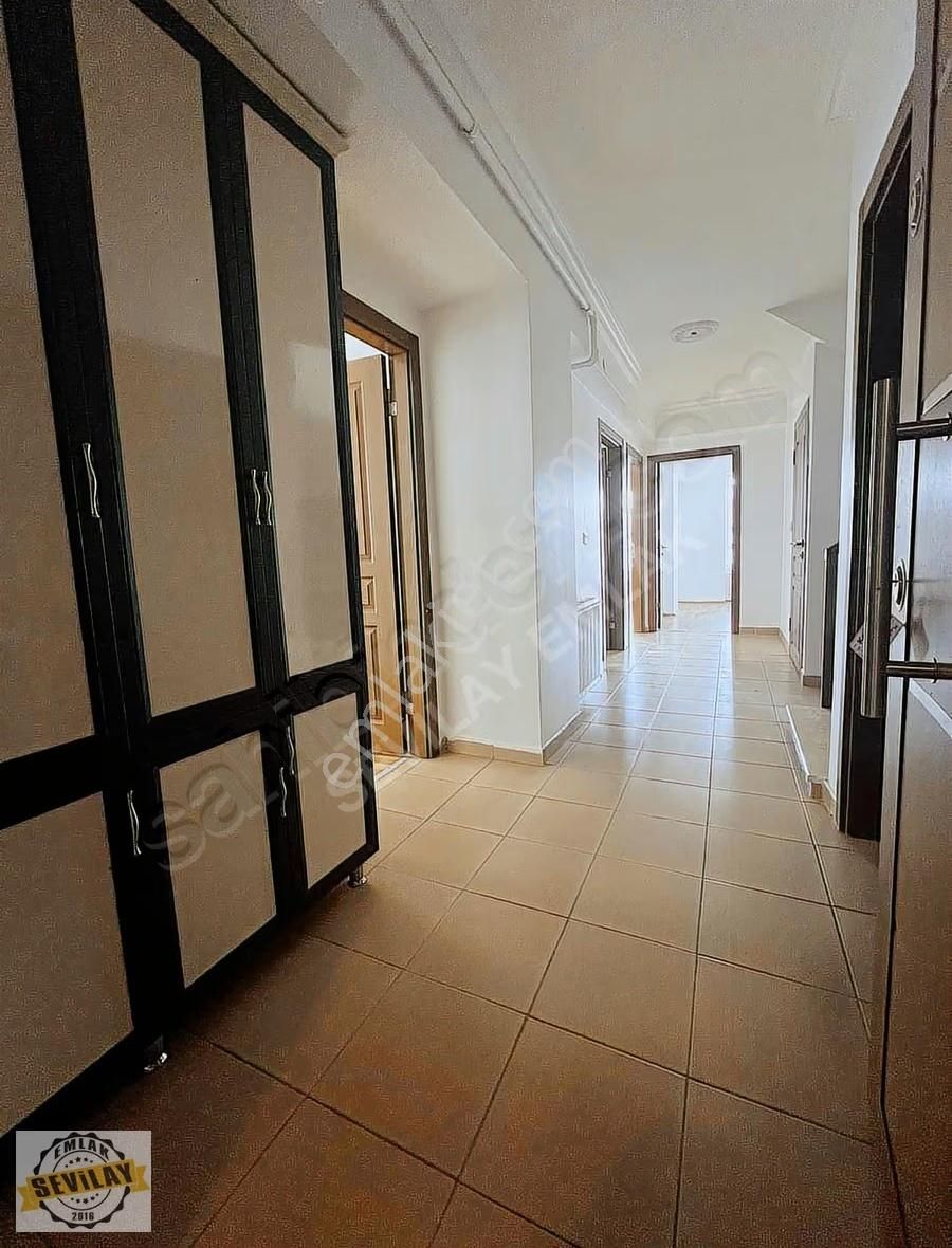 Bağlarbaşı Mahallesinde 4+1 Güney Cephe Satılık Daire. - Görsel 11