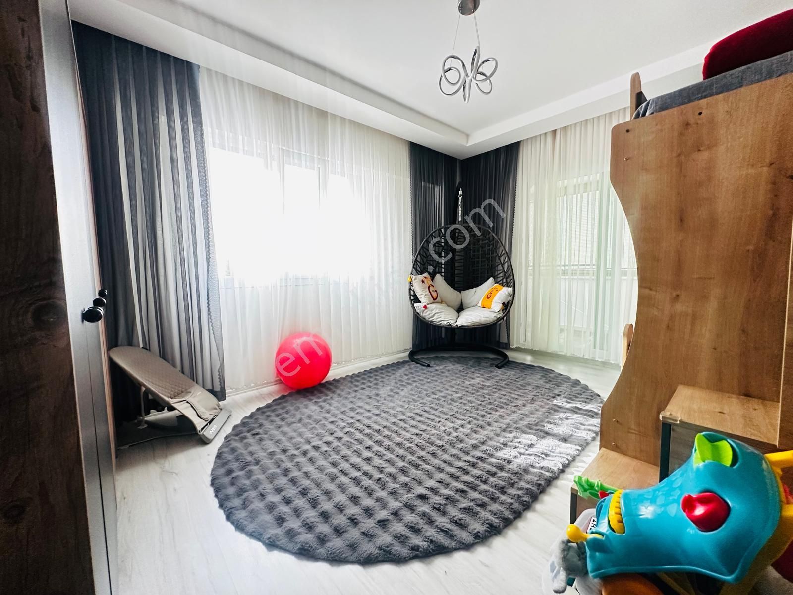 🏡 Göl-san Gayrimenkul’den 🏡 Yeşil Mah. Site İçerisinde 3+1 Köşe Dairee!! - Görsel 11