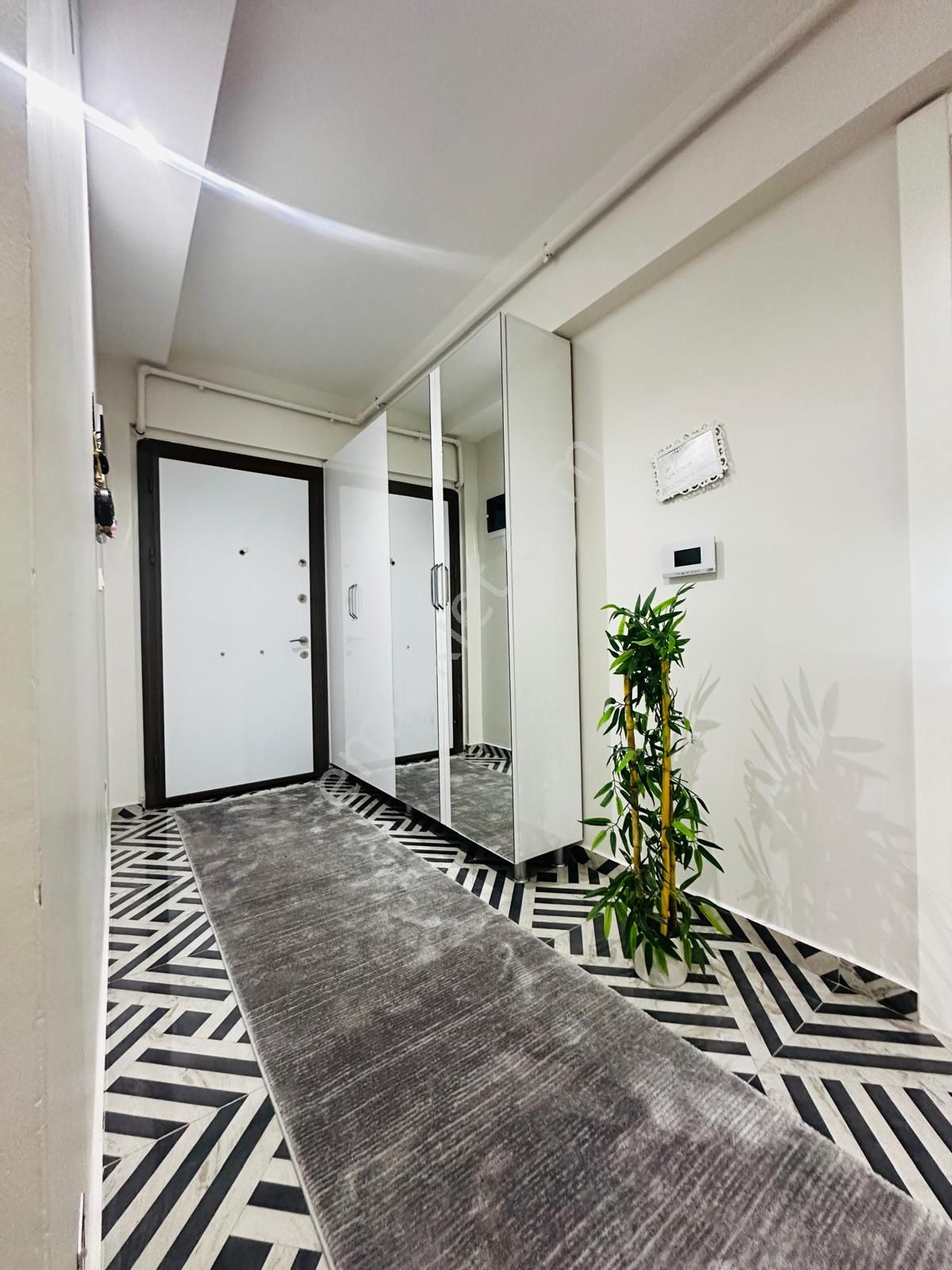 🏡 Göl-san Gayrimenkul’den 🏡 Yeşil Mah. Site İçerisinde 3+1 Köşe Dairee!! - Görsel 18