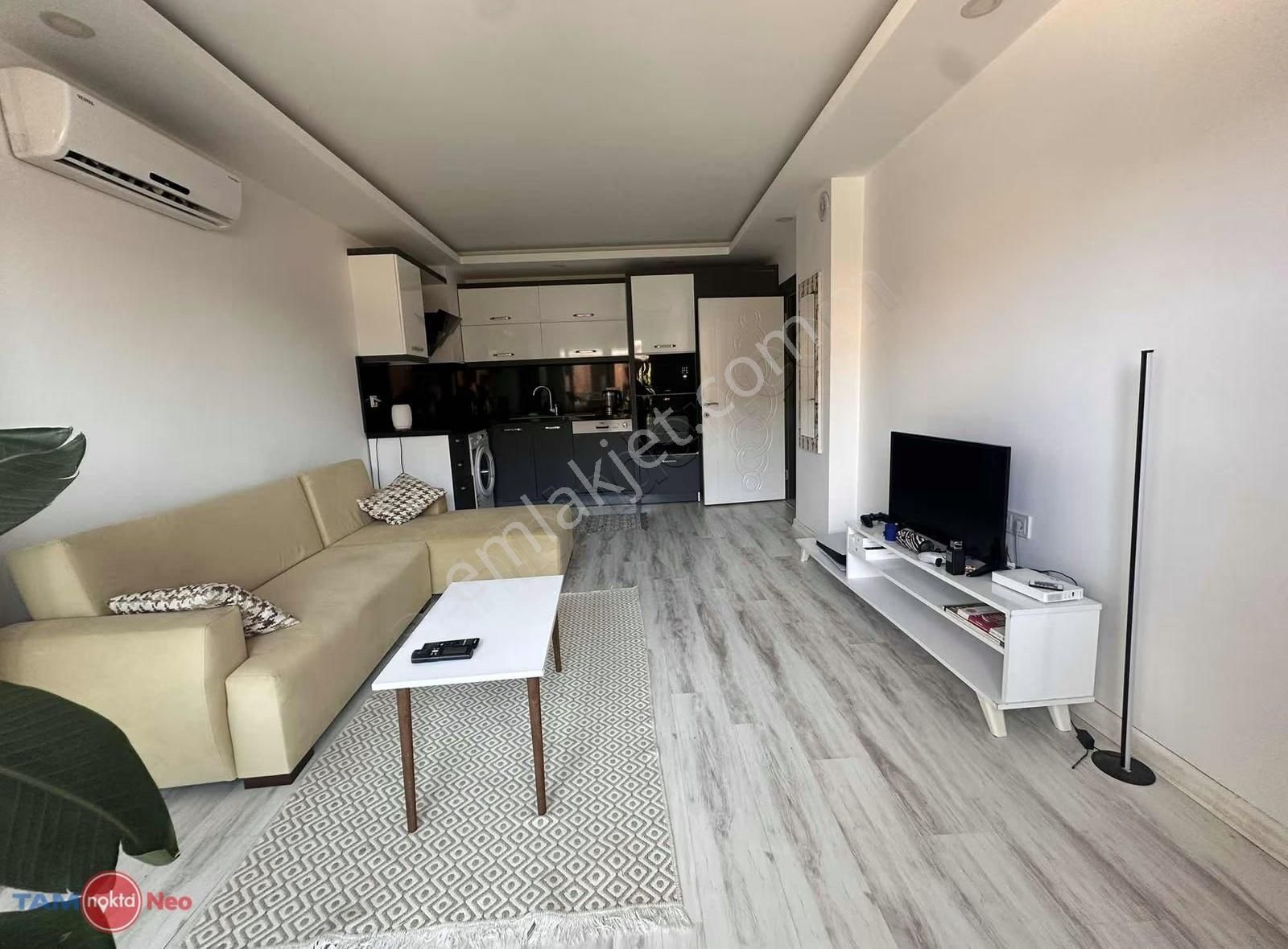 Güzeloba'da Havuzlu Kapalı Otoparklı 1+1 Eşyalı Kiralık Daire - Görsel 23