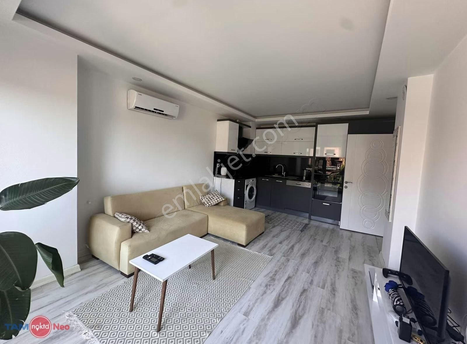 Güzeloba'da Havuzlu Kapalı Otoparklı 1+1 Eşyalı Kiralık Daire - Görsel 18
