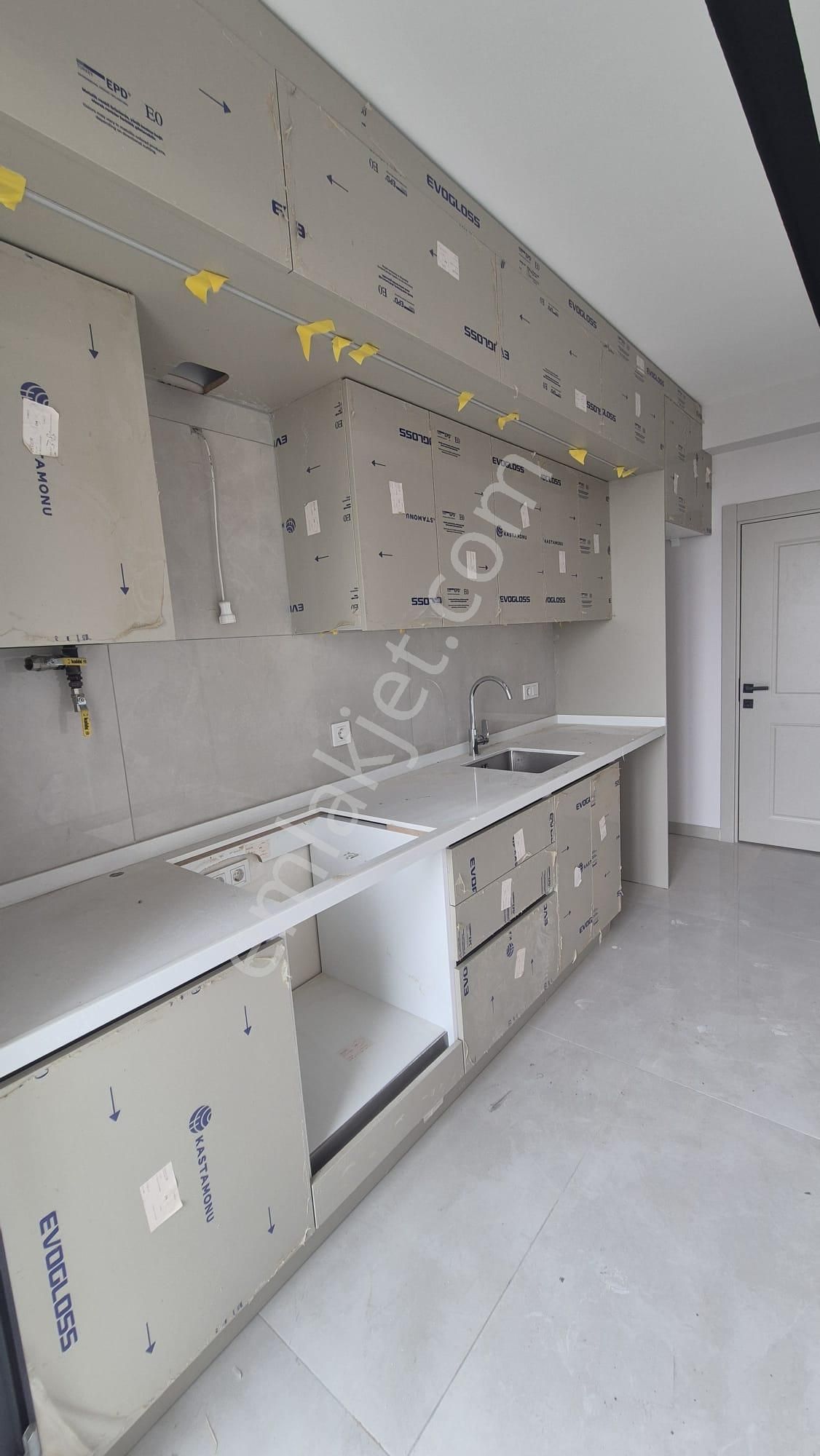 Pendik'te Leb-i Derya Evleri 2+1 Kiralık Daire - Görsel 6