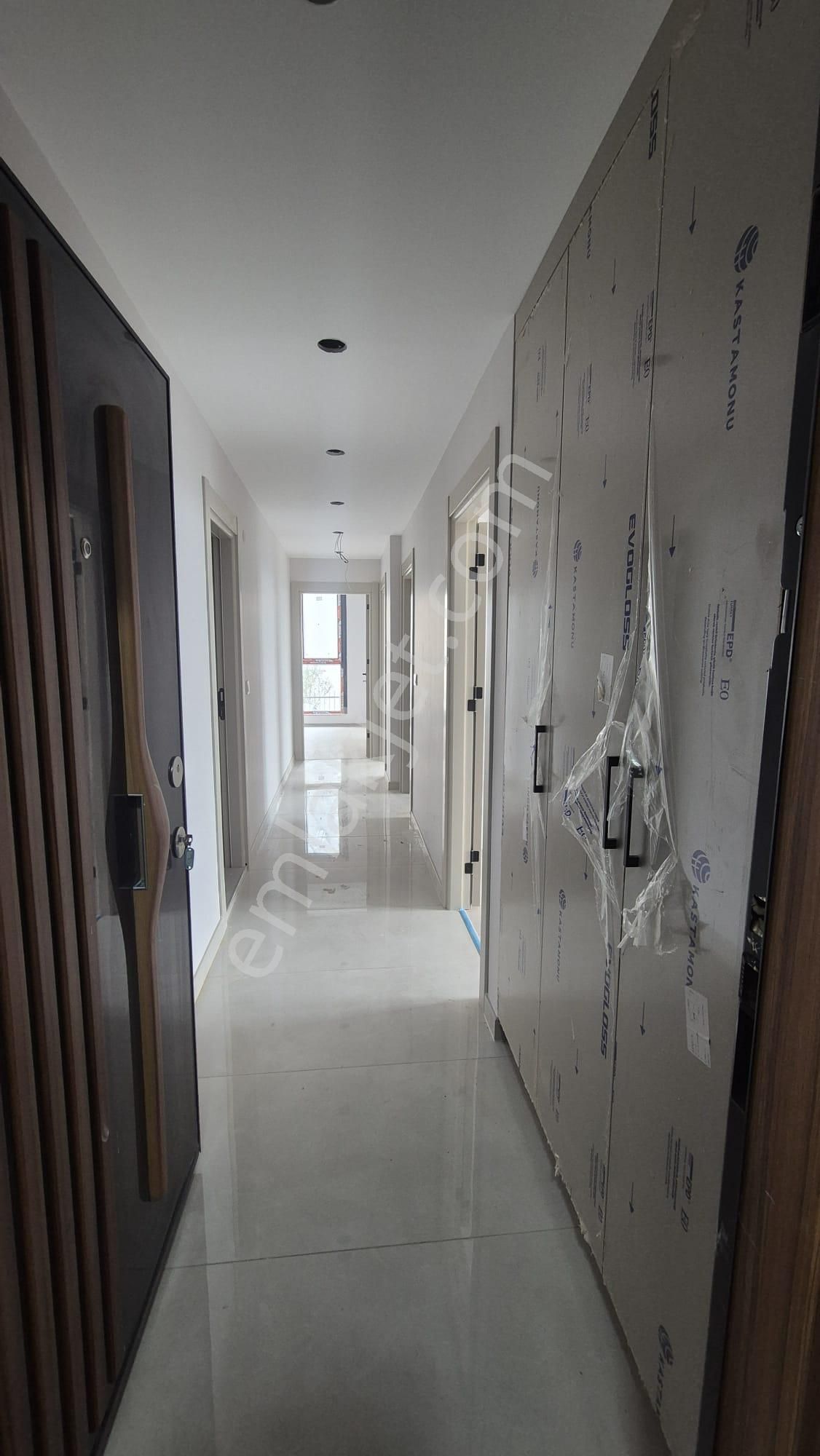 Pendik'te Leb-i Derya Evleri 2+1 Kiralık Daire - Görsel 16