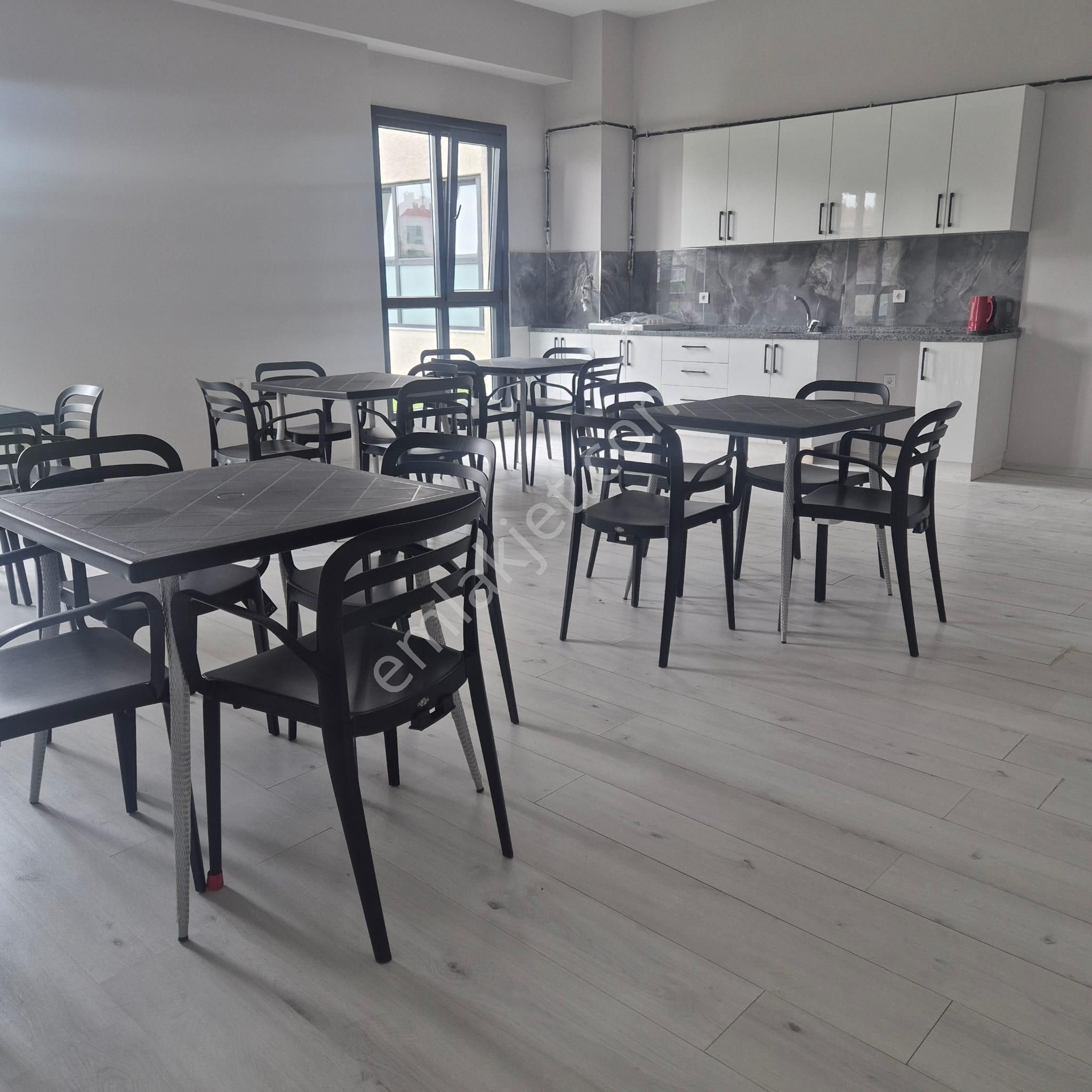 Pendik'te Leb-i Derya Evleri 2+1 Kiralık Daire - Görsel 32