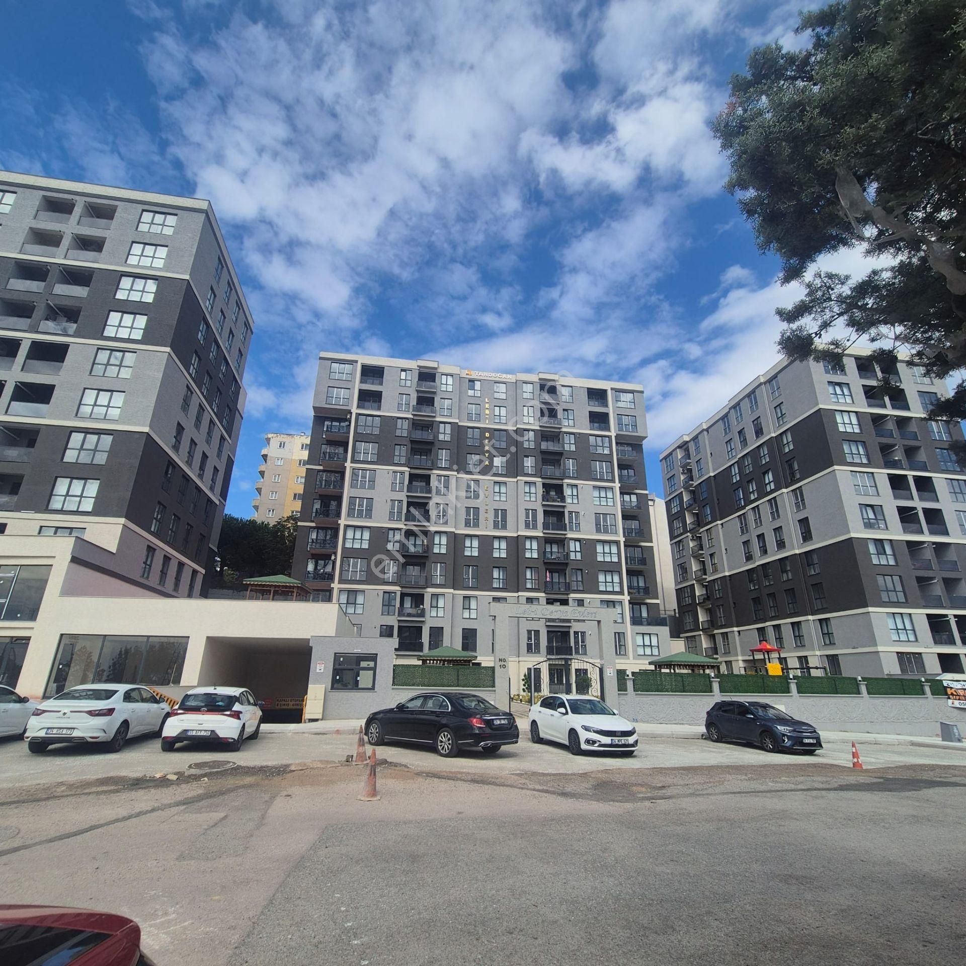 Pendik'te Leb-i Derya Evleri 2+1 Kiralık Daire - Görsel 2