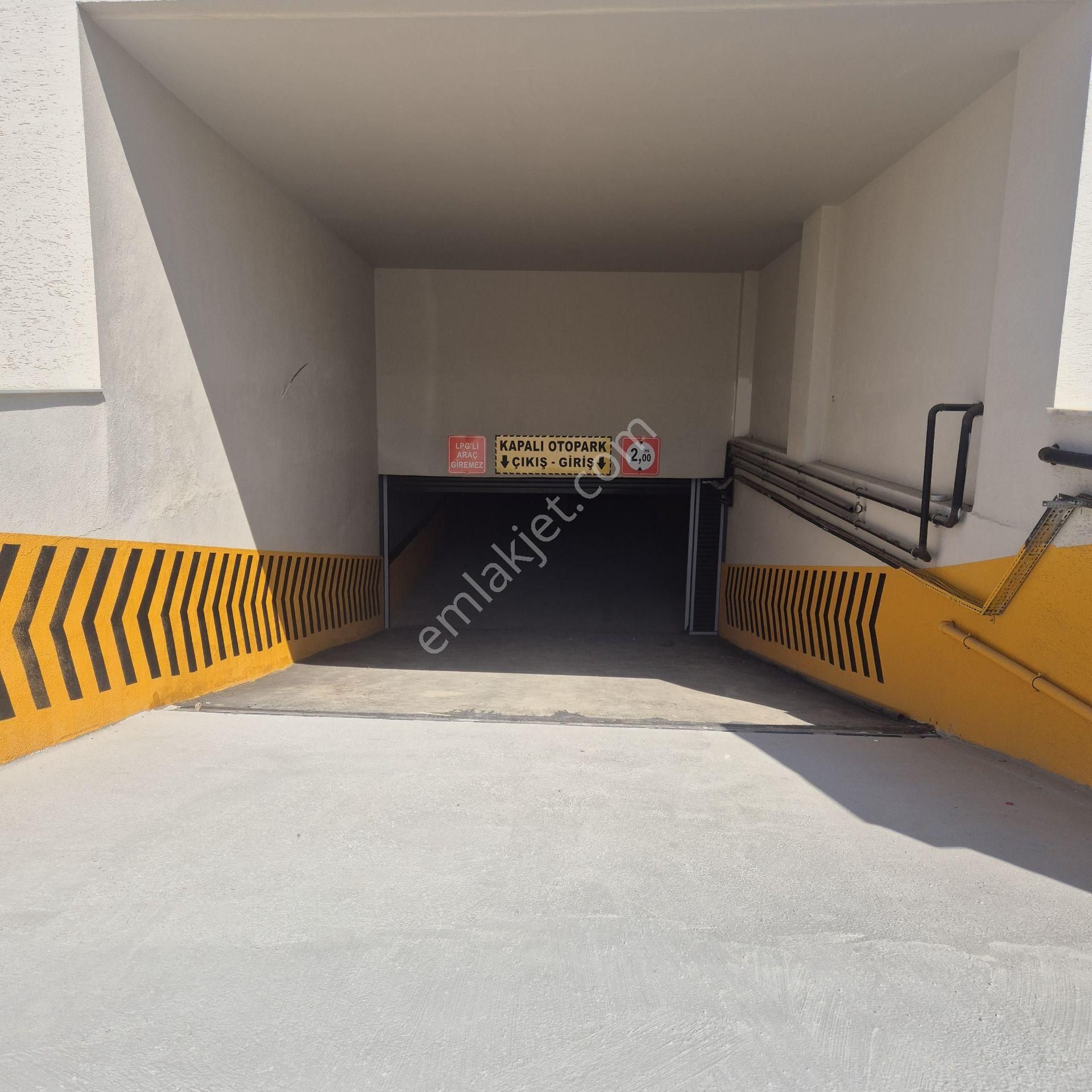 Pendik'te Leb-i Derya Evleri 2+1 Kiralık Daire - Görsel 31