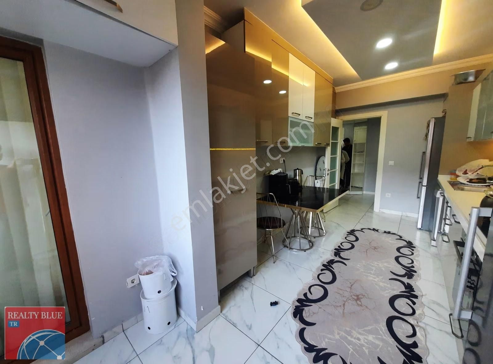 Selçuklu Evleri Sitesinde Peyzaj Cepheli Lüx 3+1 Satılık Daire - Görsel 4