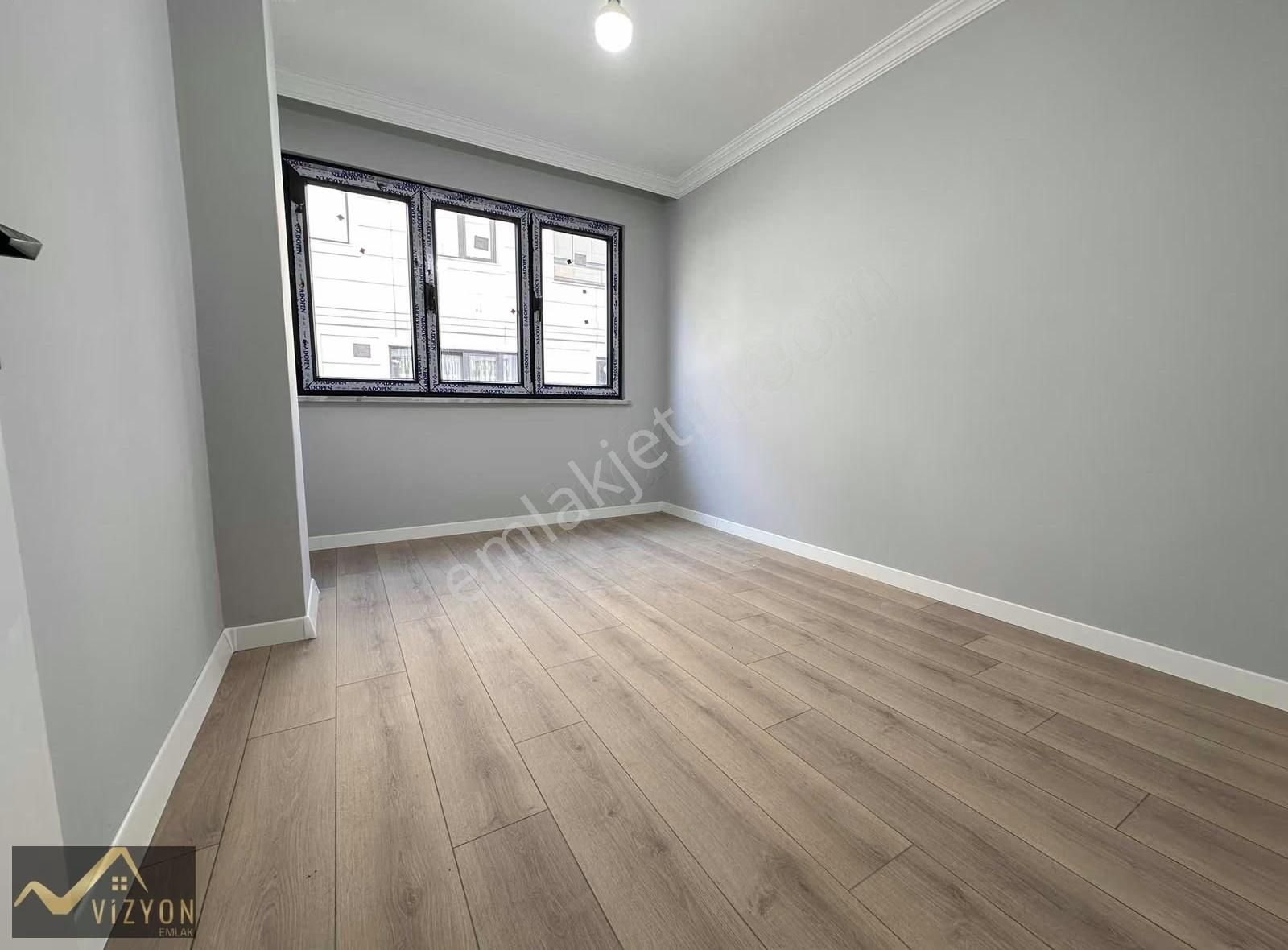 Vizyon Emlak'tan Bayramoğlunda Asansörlü Ebeveyn Banyolu Arakat - Görsel 13