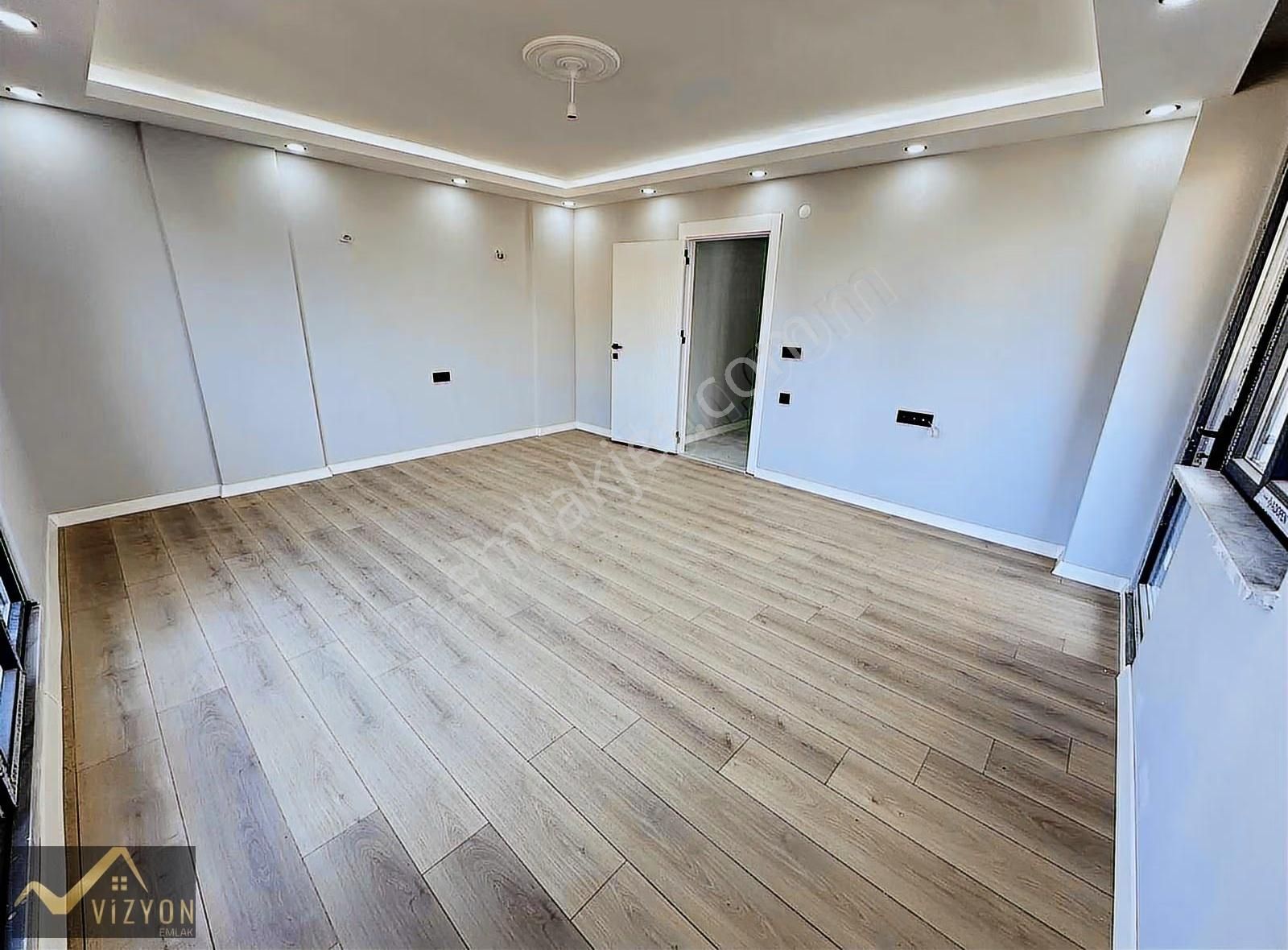 Vizyon Emlak'tan Bayramoğlunda Asansörlü Ebeveyn Banyolu Arakat - Görsel 19