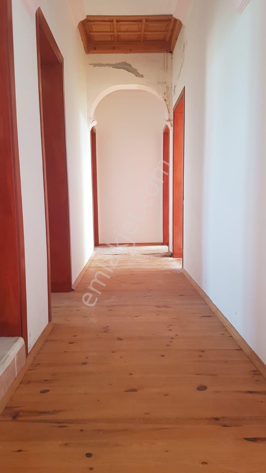 Adalet Gold Group Emlak'tan Satılık Çam İçinde Müstakil İki Katlı Uygun Fiyata Yapılı Bahçeli - Görsel 16