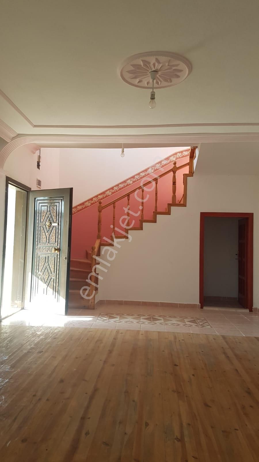 Adalet Gold Group Emlak'tan Satılık Çam İçinde Müstakil İki Katlı Uygun Fiyata Yapılı Bahçeli - Görsel 12