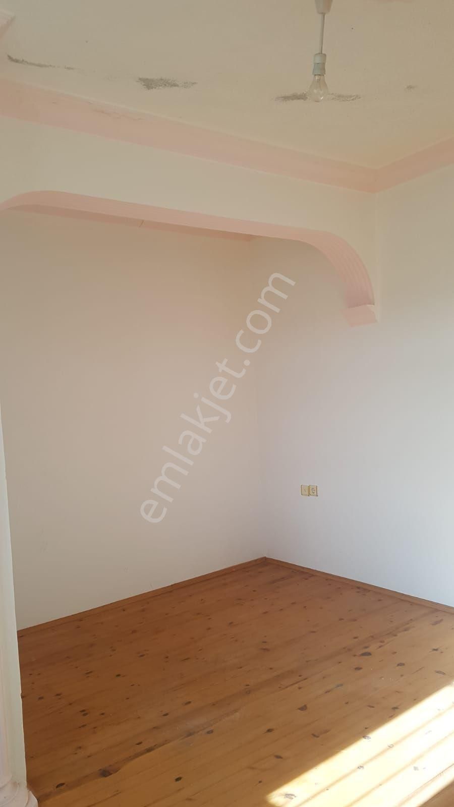 Adalet Gold Group Emlak'tan Satılık Çam İçinde Müstakil İki Katlı Uygun Fiyata Yapılı Bahçeli - Görsel 5