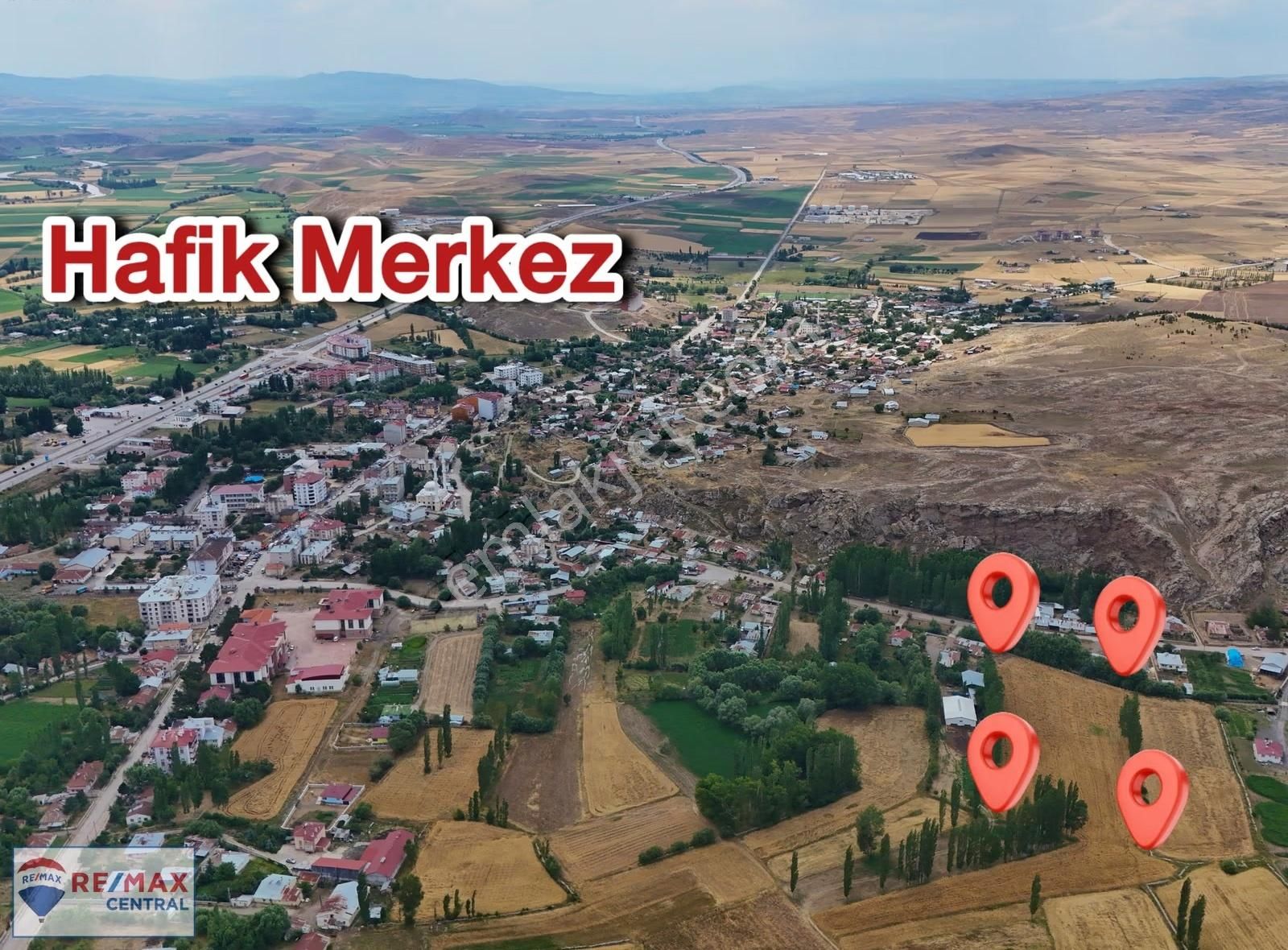 Re/max Central'dan Hafik'de İyi Konumda Satılık Villa Parseli - Görsel 16