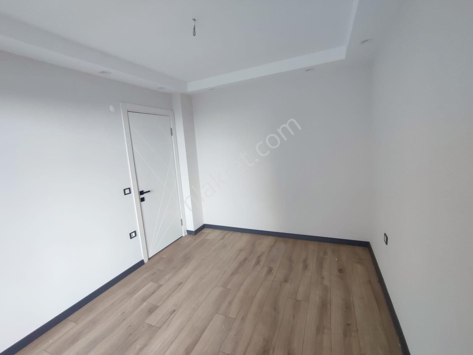 Efeler Mahallesi'nde 80 M2 2+1 Sıfır Daire - Görsel 10