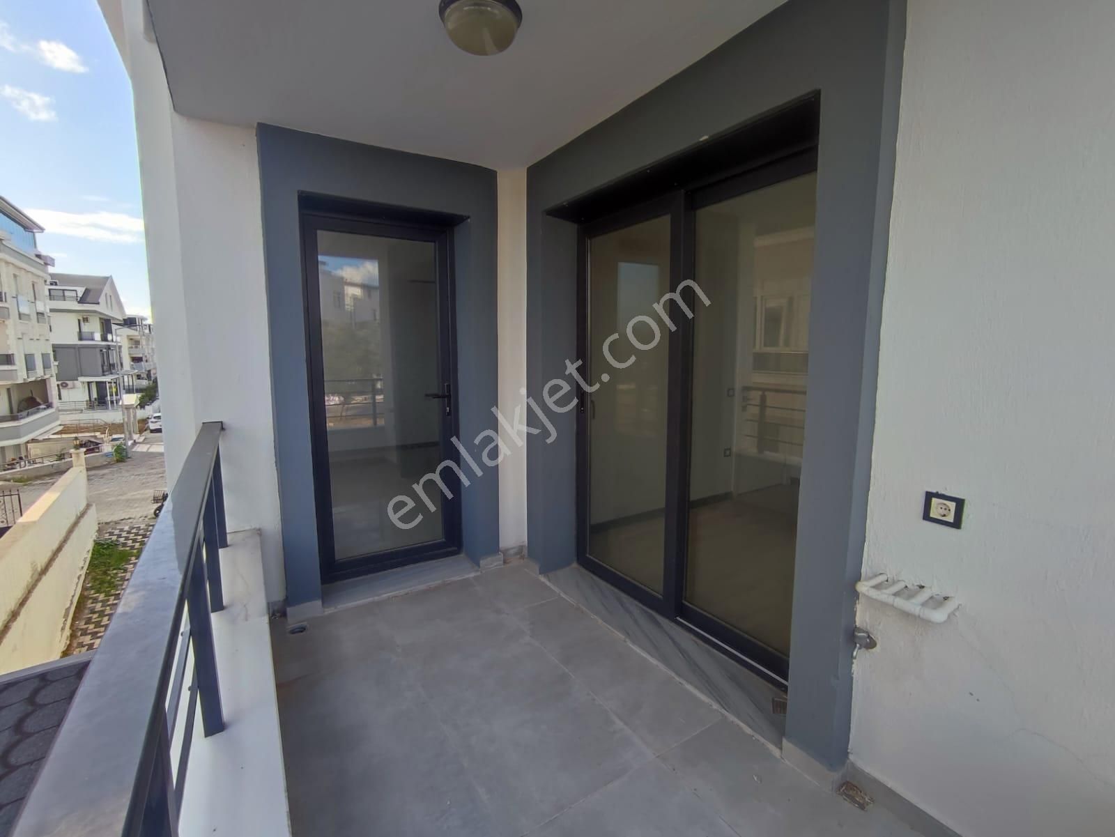 Efeler Mahallesi'nde 80 M2 2+1 Sıfır Daire - Görsel 14