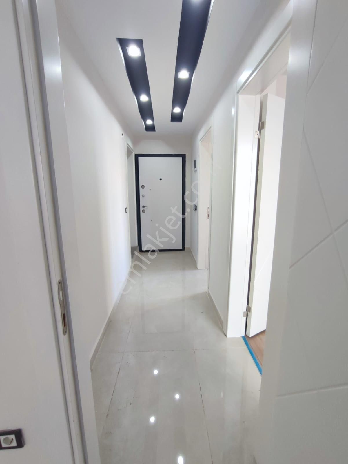 Efeler Mahallesi'nde 80 M2 2+1 Sıfır Daire - Görsel 3