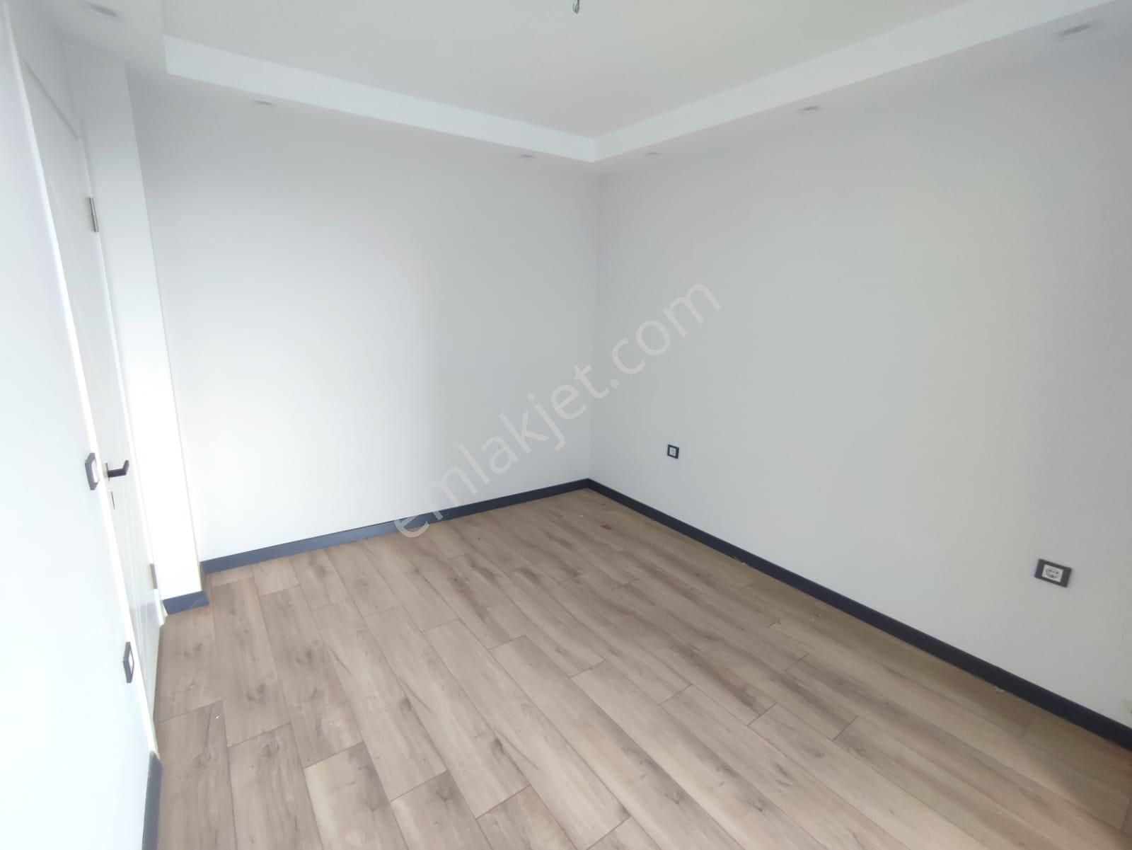 Efeler Mahallesi'nde 80 M2 2+1 Sıfır Daire - Görsel 9