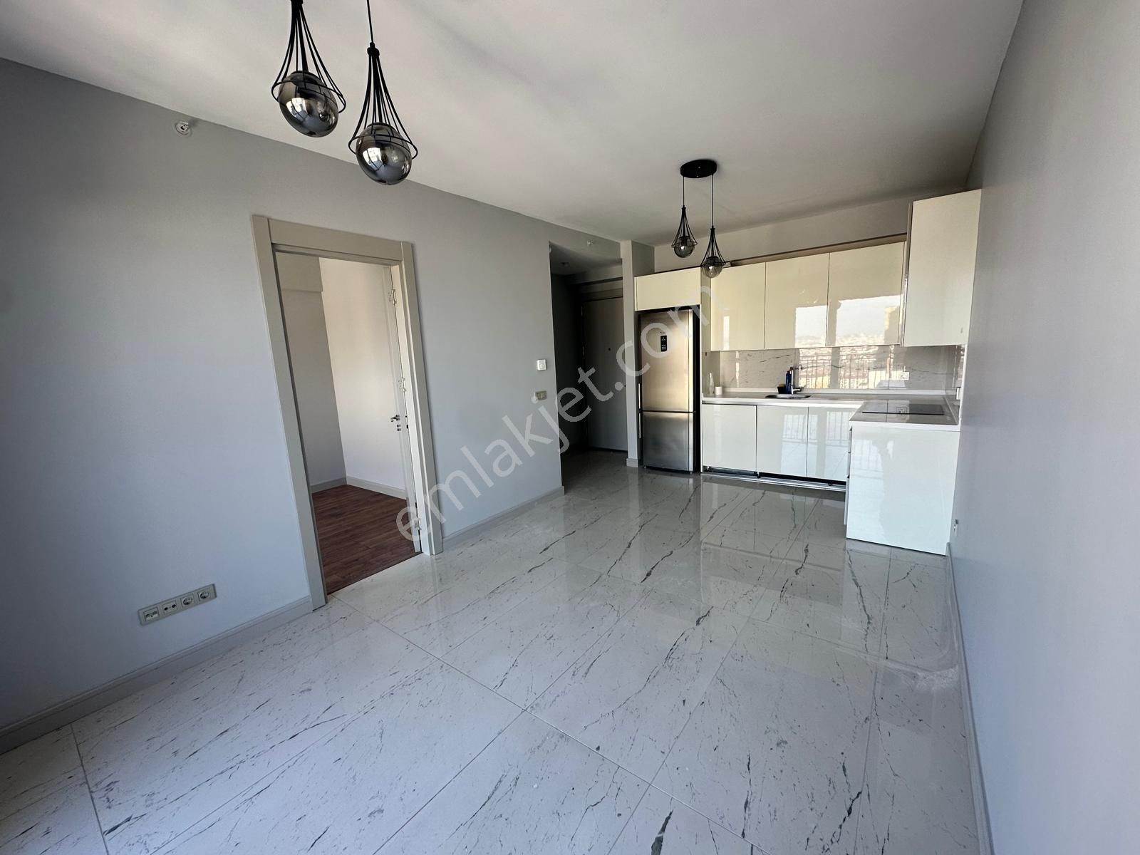 Seeworld Sinpaş Metrolife 1+1 Dekorlu Teras+ Balkonlu Metro Life - Görsel 10