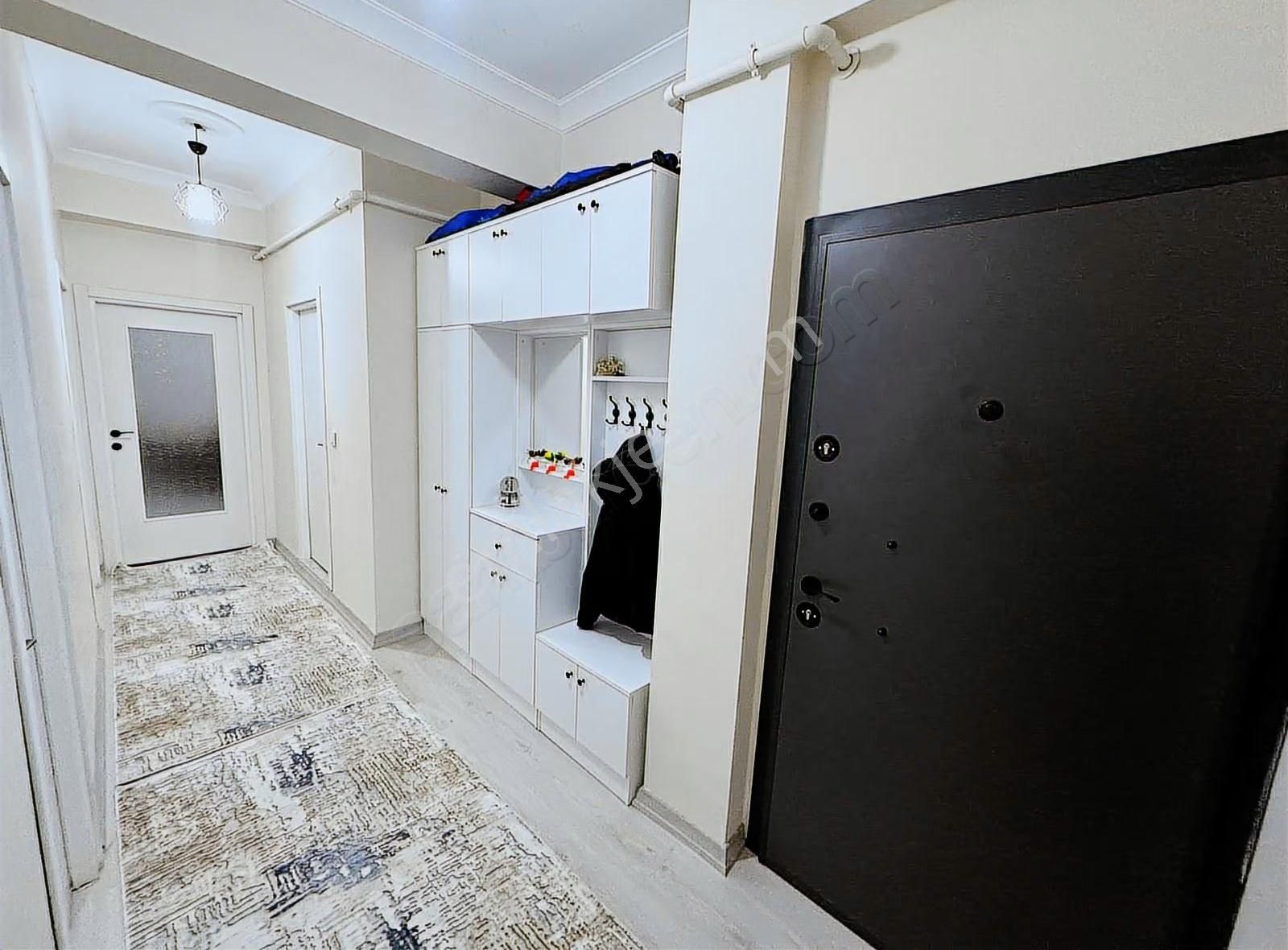 Sıfır Ayarında Merkezi Konumda Satılık Bodrum Kat Daire - Görsel 10
