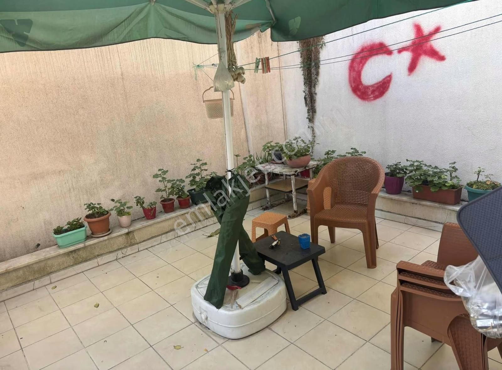 Gsm Den Altıntepsi De Bahçekatı Tadilatlı Daire - Görsel 11