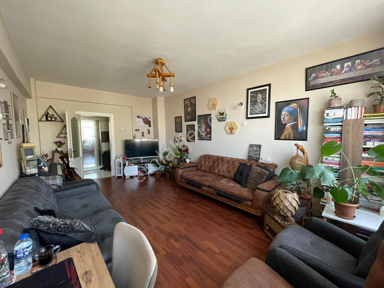 Hürriyet Mahallesinde İci Temiz Satılık Daire - Görsel 24